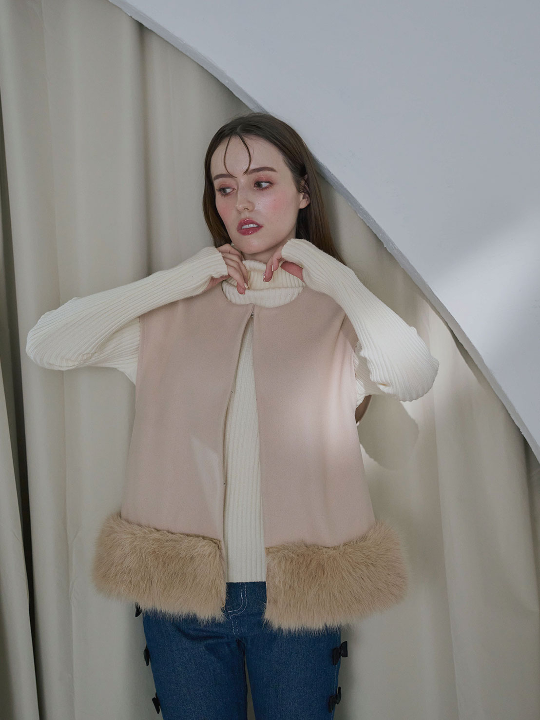 m_i_mm_a×Myuコラボ SUSOファー切替ジレ(aj013)