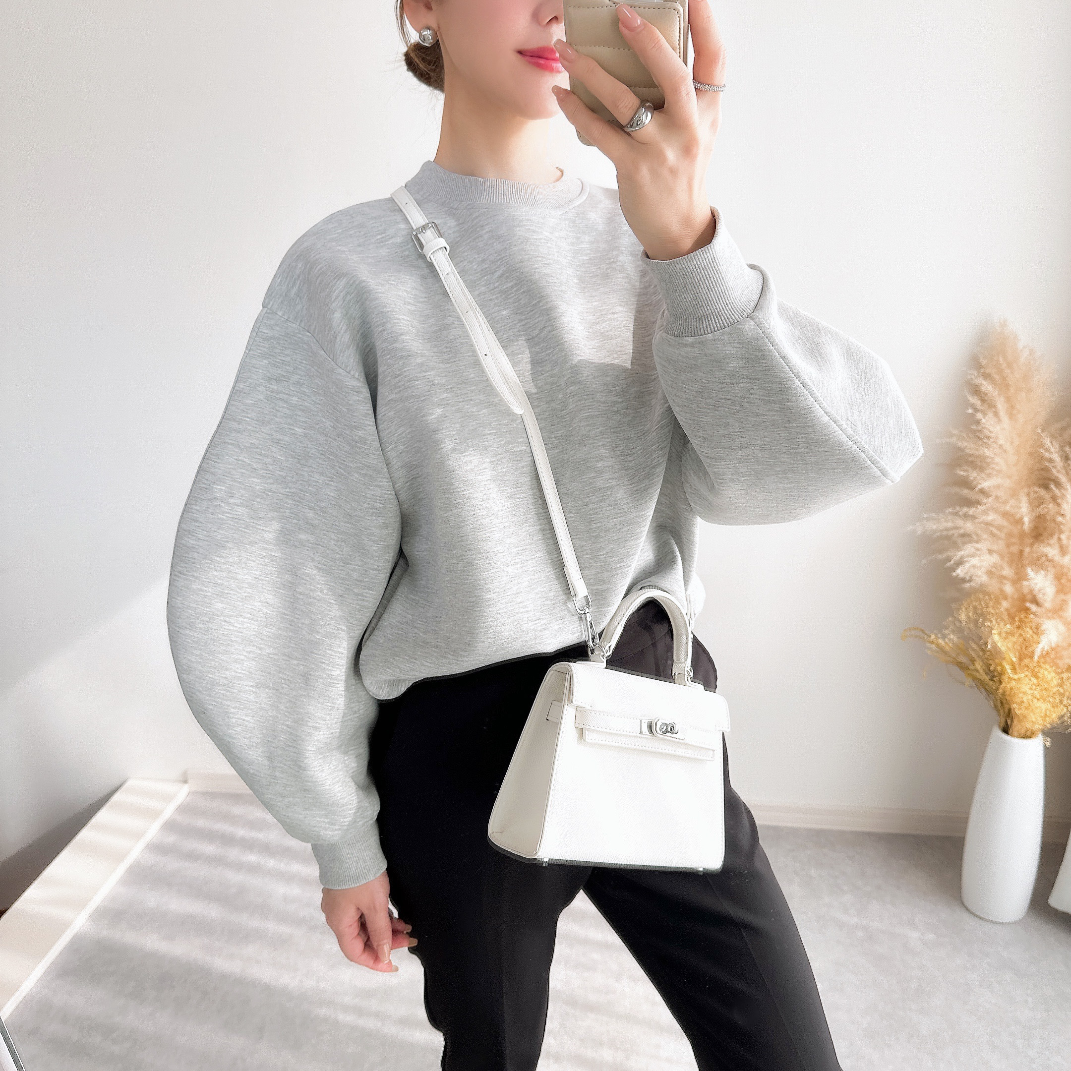 @m_i_mm_a×Myuコラボ【カーブスリーブプルオーバー(kbm599シンプル)】メール便OK