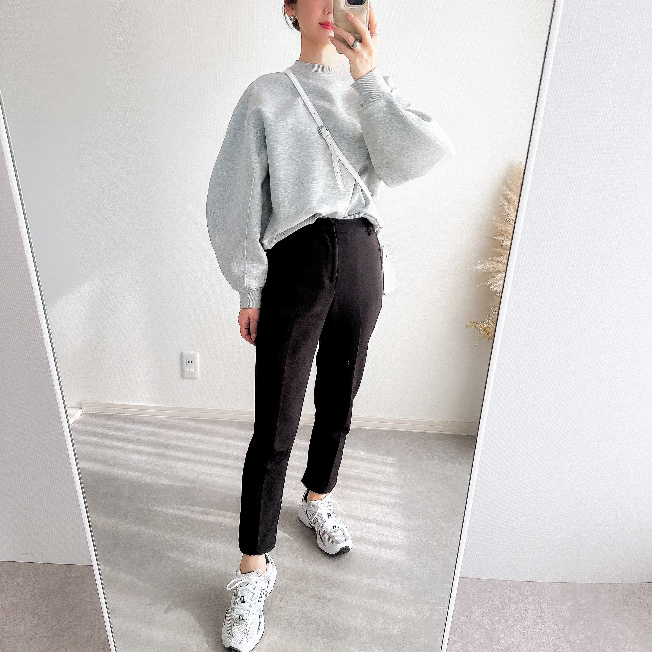 @m_i_mm_a×Myuコラボ【カーブスリーブプルオーバー(kbm599シンプル)】メール便OK