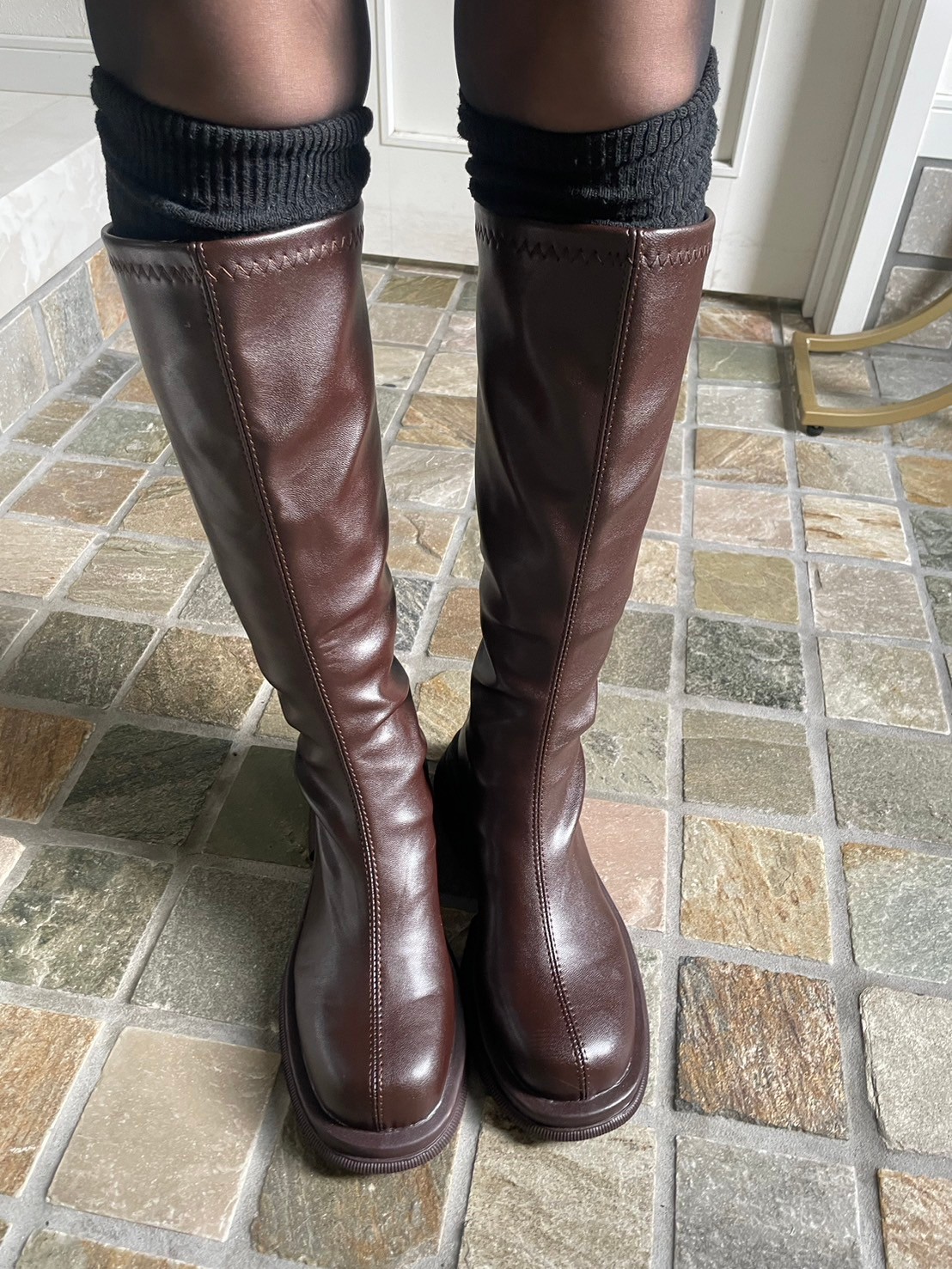 【超軽量美脚見せロングブーツ(ab575)】メール便OK