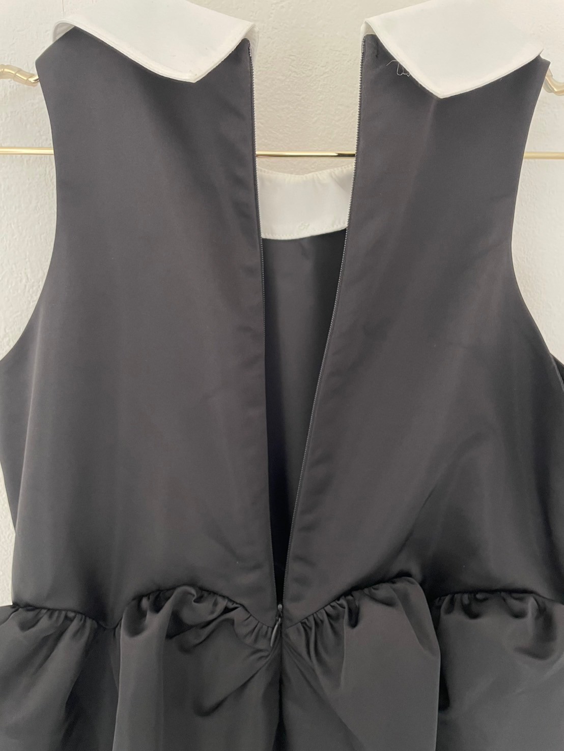 【えりか様みく様コラボ　付け衿　アメスリサテンワンピース(kbm592)】メール便OK