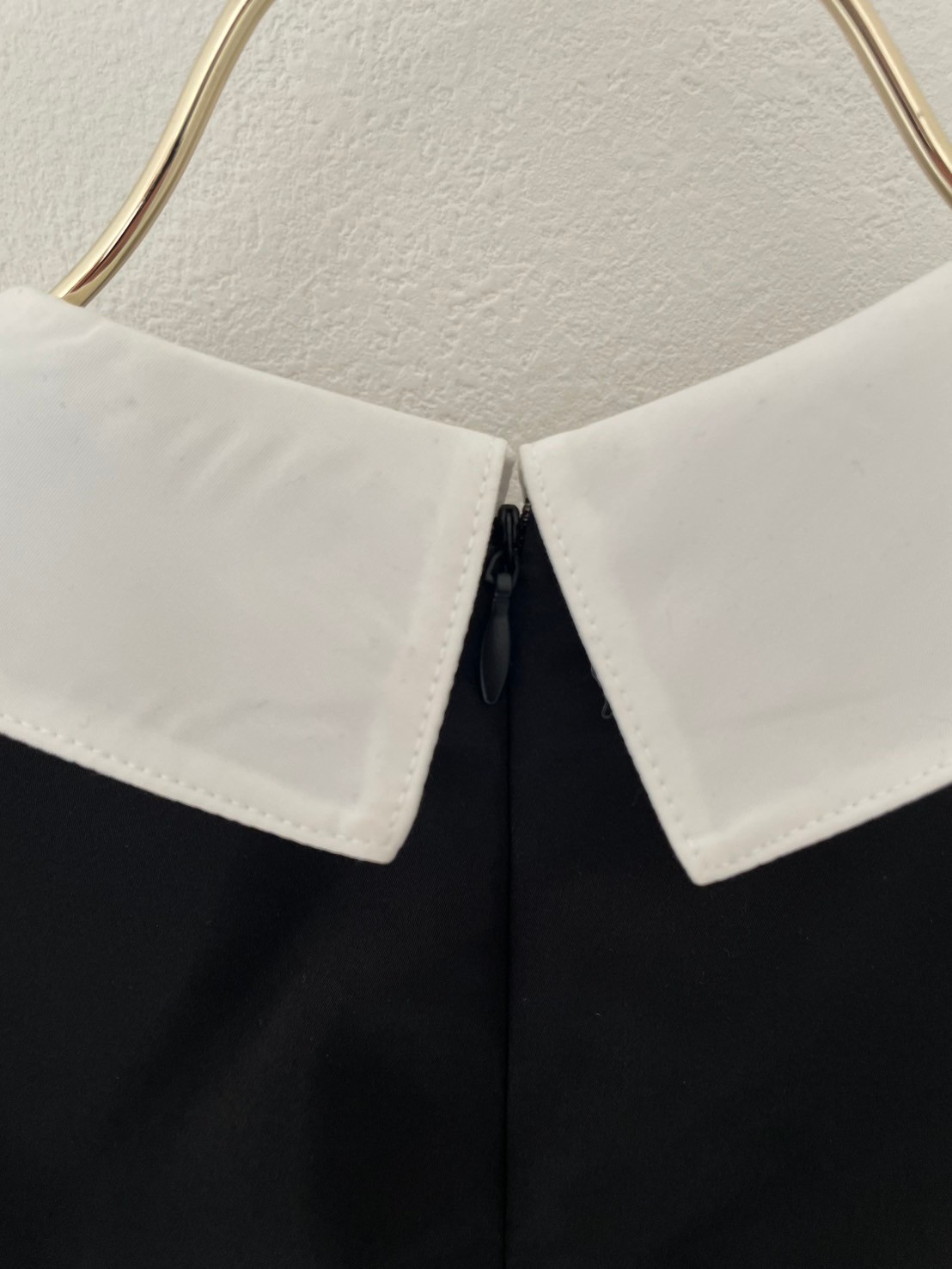 【えりか様みく様コラボ　付け衿　アメスリサテンワンピース(kbm592)】メール便OK