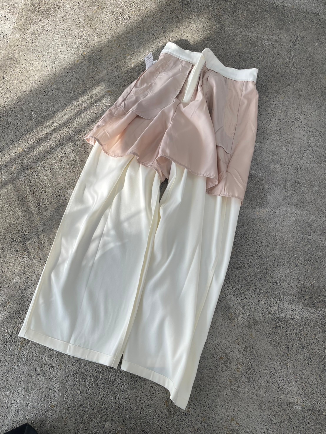 mako×Myuコラボ【さらっと素材♪美脚ワイドタックパンツ(kbm602)】メール便OK