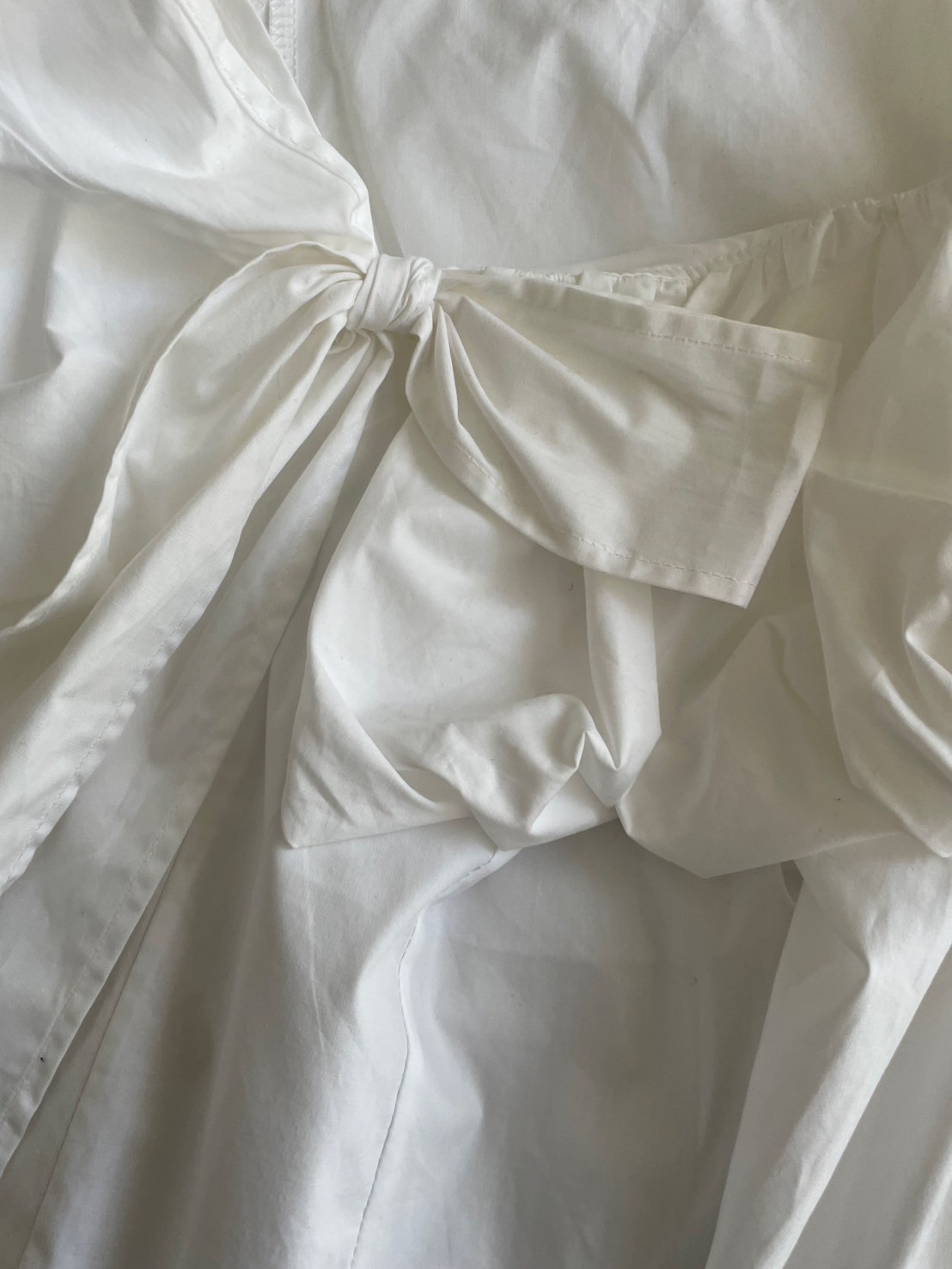 【BACKリボンフリルブラウス(kk2502-14)】