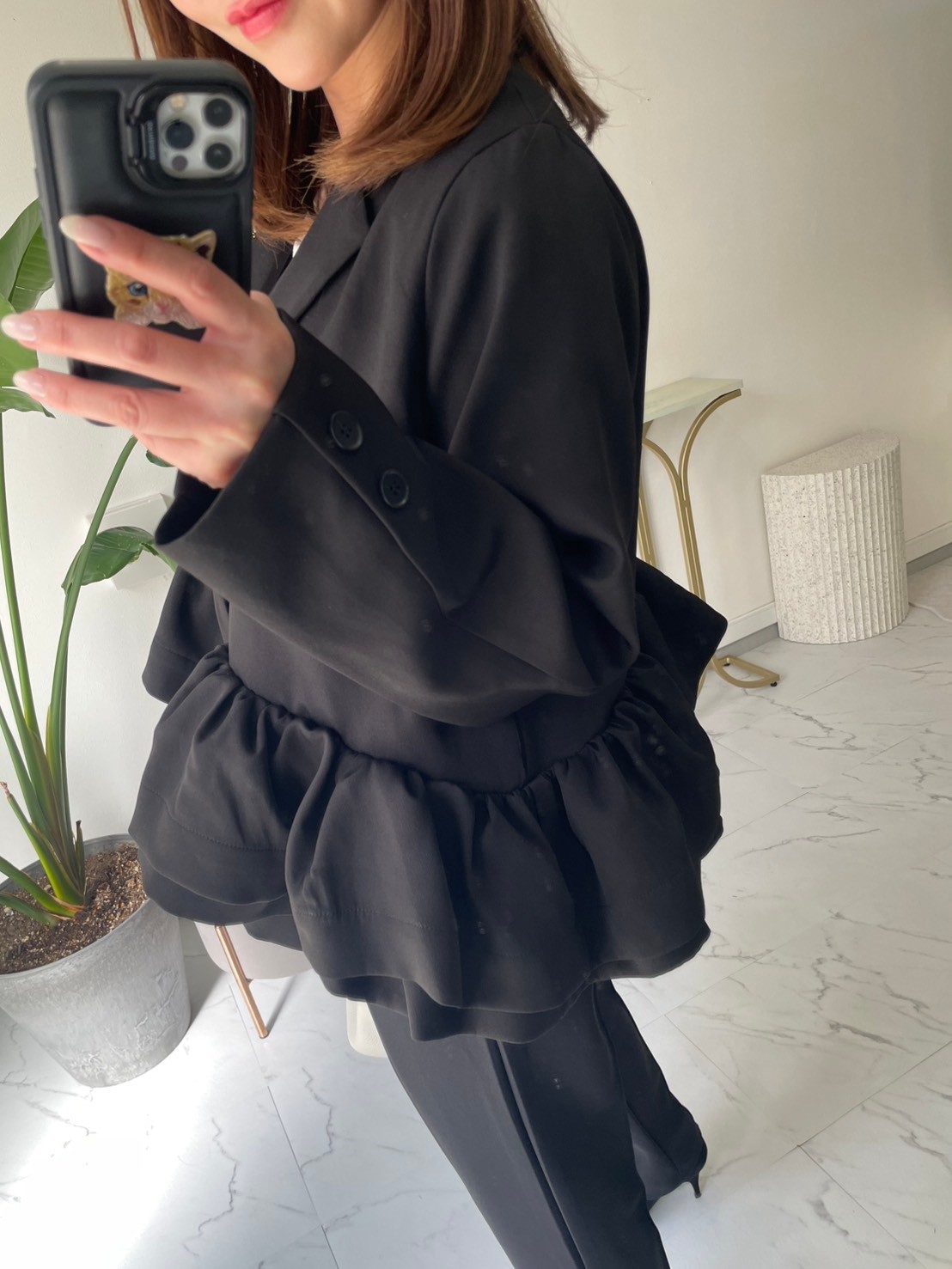 【アシンメトリー　フリルジャケット(kbm613)】メール便OK