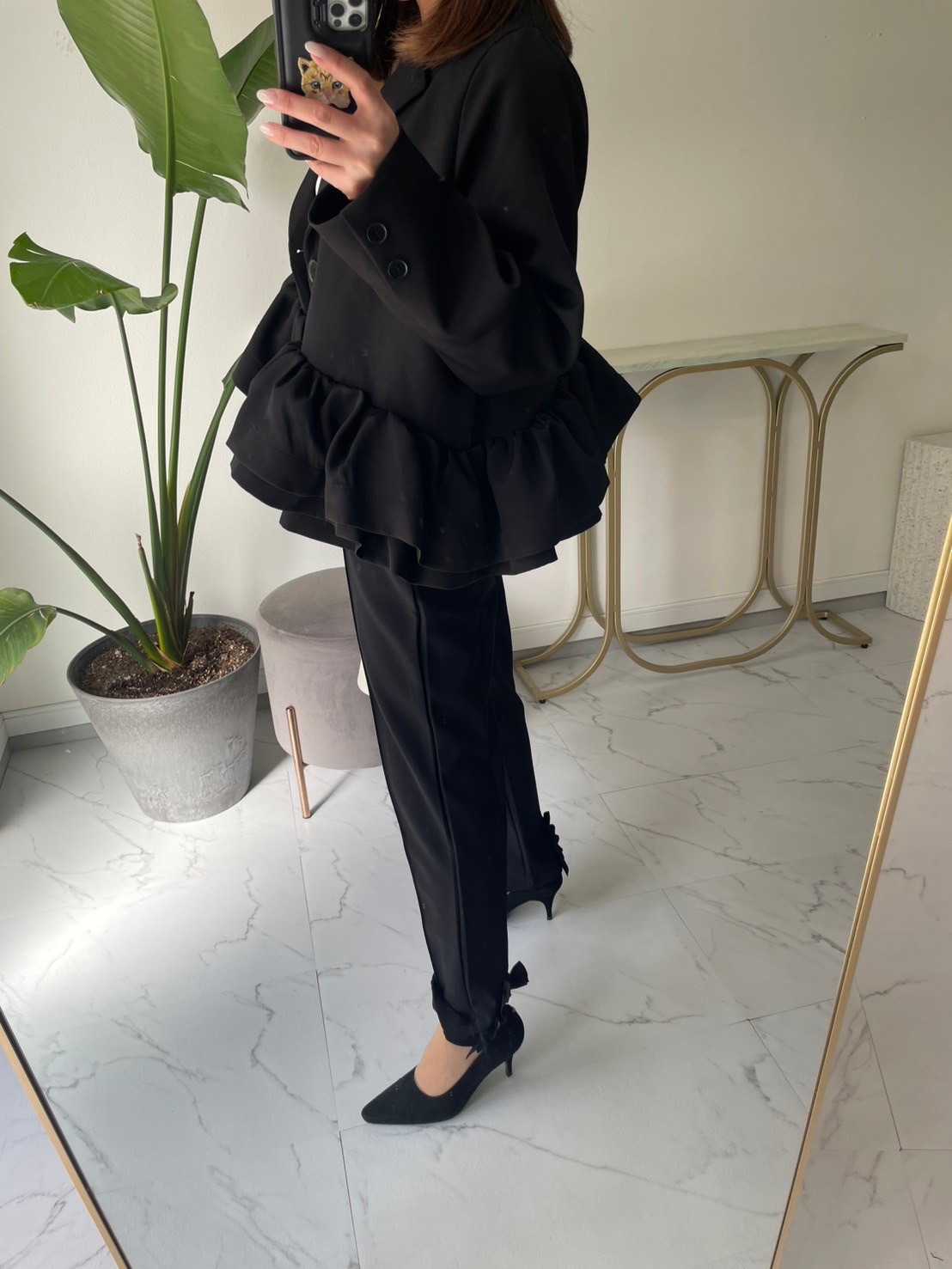 【アシンメトリー　フリルジャケット(kbm613)】メール便OK