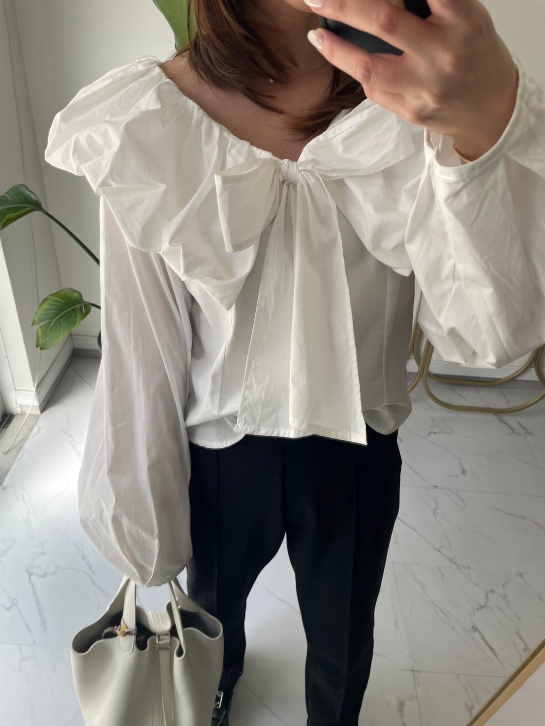 【バルーンカラー BIGリボンブラウス(kk2502-14)】