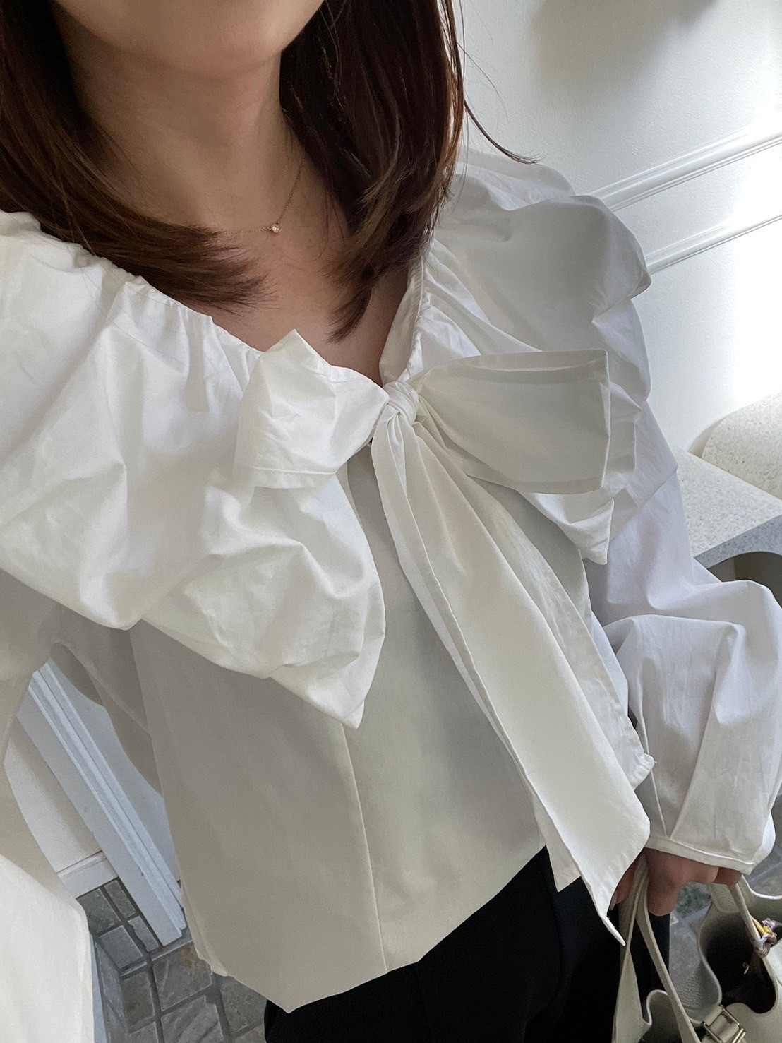 【バルーンカラー BIGリボンブラウス(kk2502-14)】