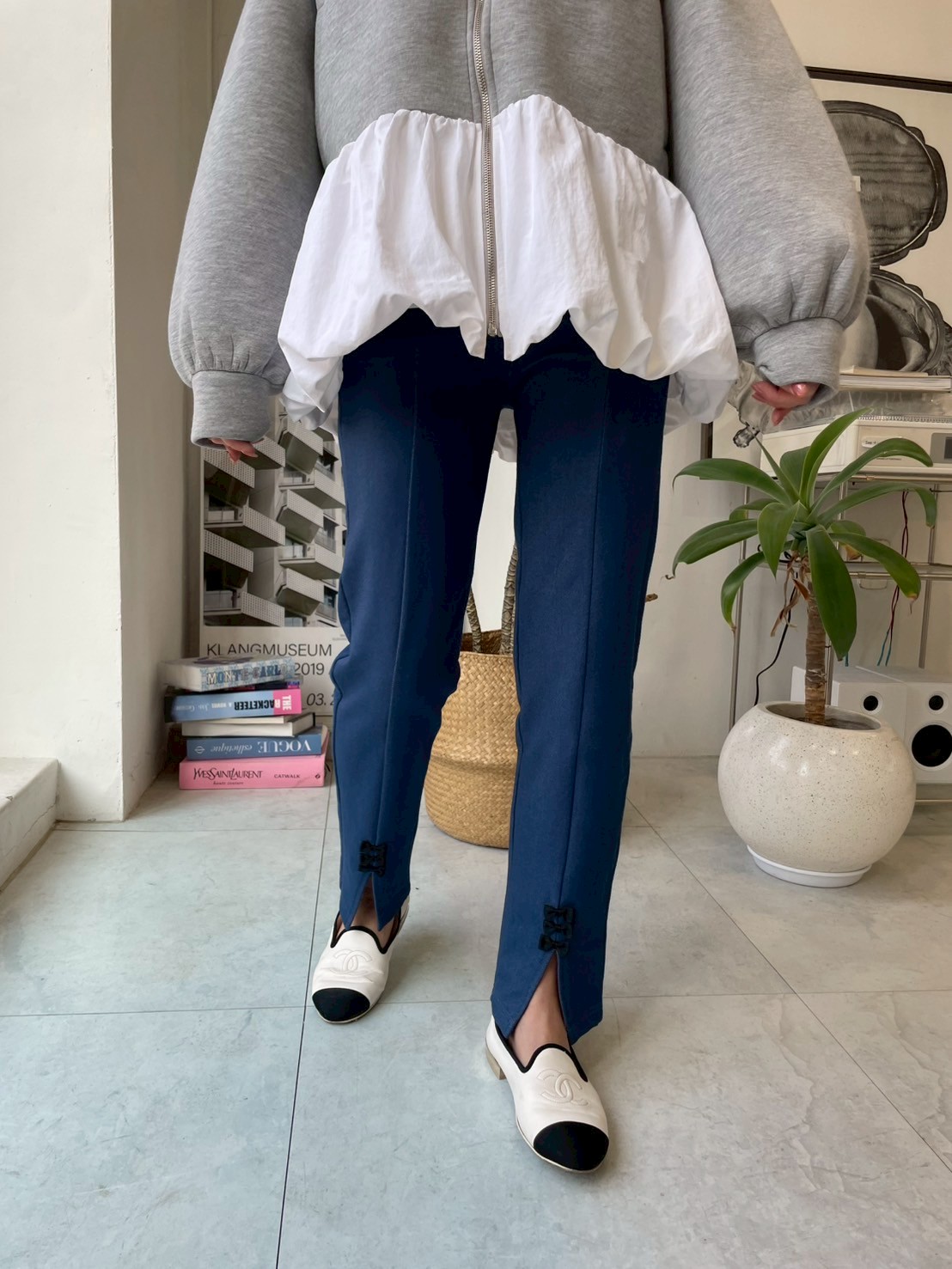 柔らかストレッチデニムリボン美脚パンツ(myu1212)