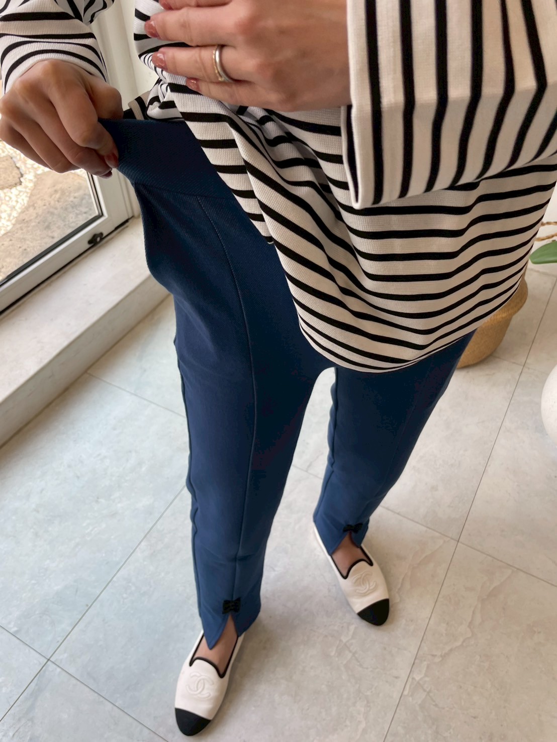 柔らかストレッチデニムリボン美脚パンツ(myu1212)