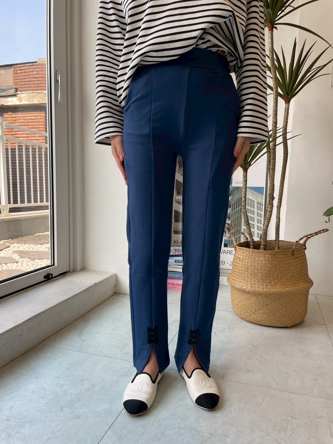 柔らかストレッチデニムリボン美脚パンツ(myu1212)