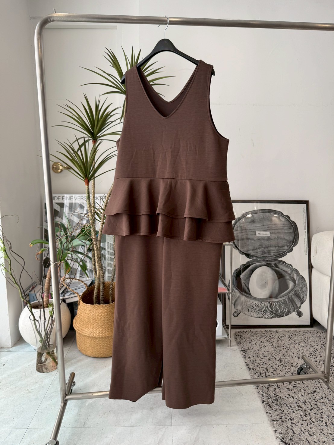 【驚くほど楽ちんでびっくりするほど体型カバー】 ウエストフリルストレッチサロペット(ma11-2508)