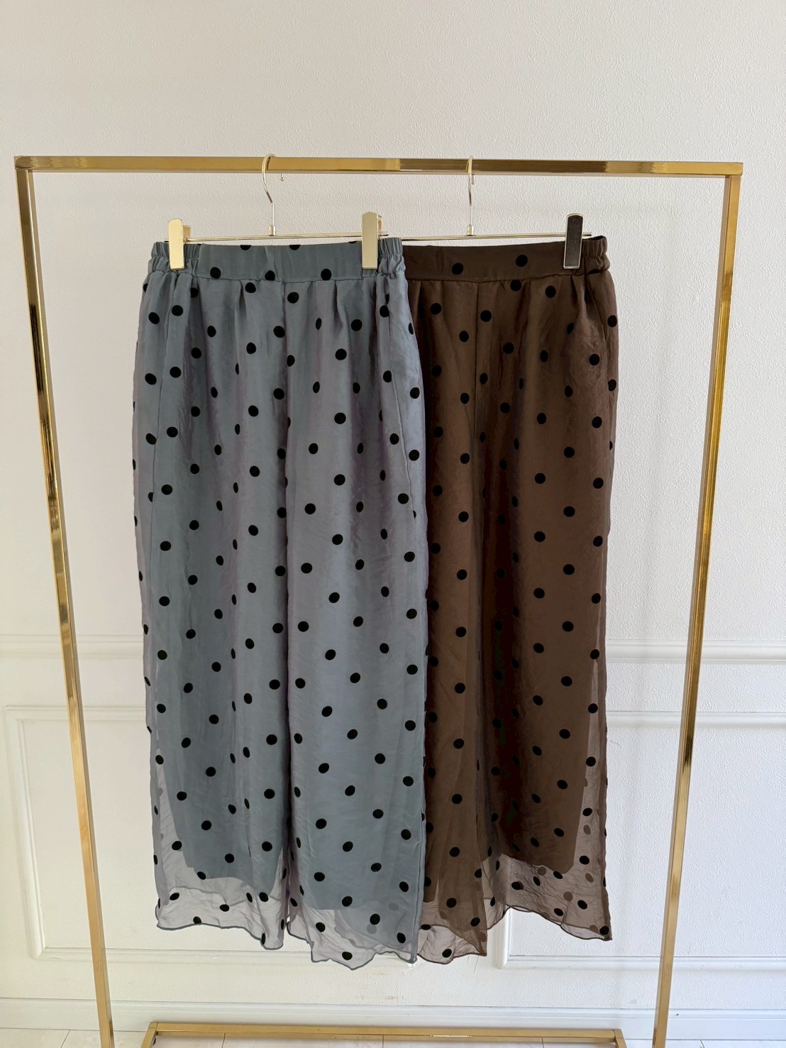 フロッキードット リラックスワイドパンツ