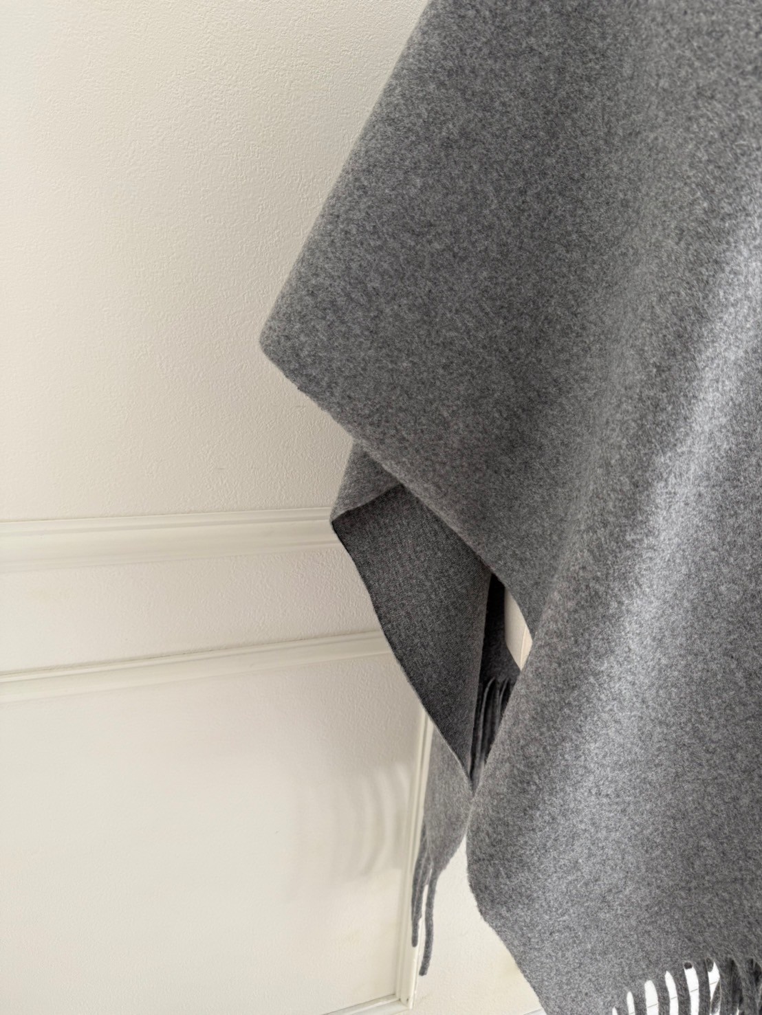 肉厚フリンジポンチョ(sd695)