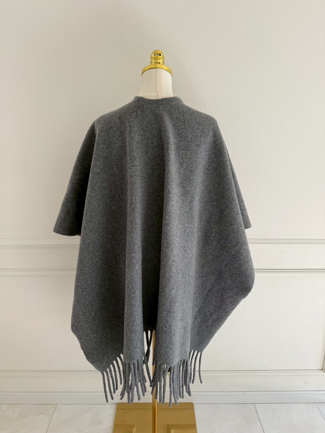 肉厚フリンジポンチョ(sd695)