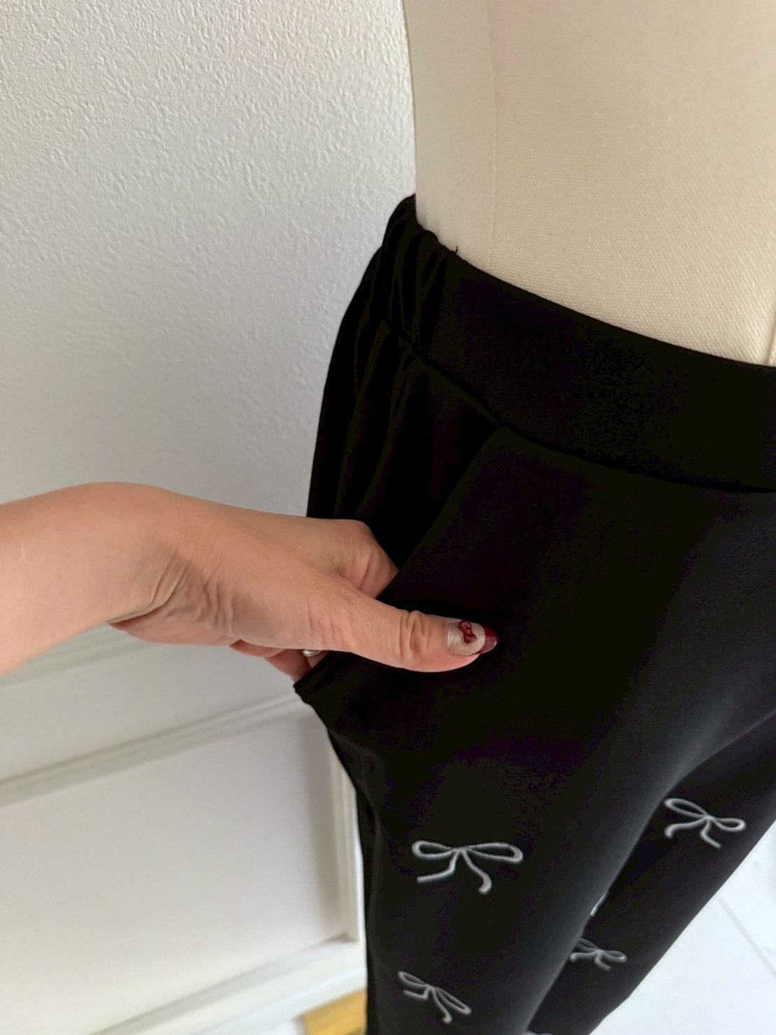 Ribbon セミワイドストレッチ美脚パンツ(sd8130)