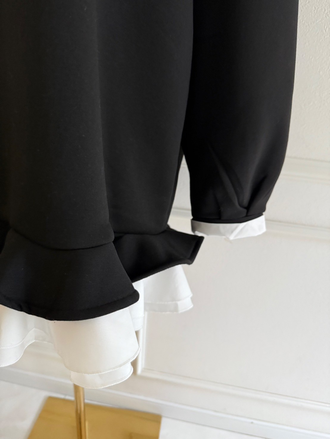 裾フリル裏起毛オーバーTOPS(aj024)