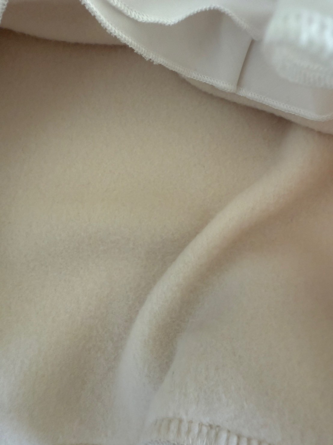 裾フリル裏起毛オーバーTOPS(aj026)