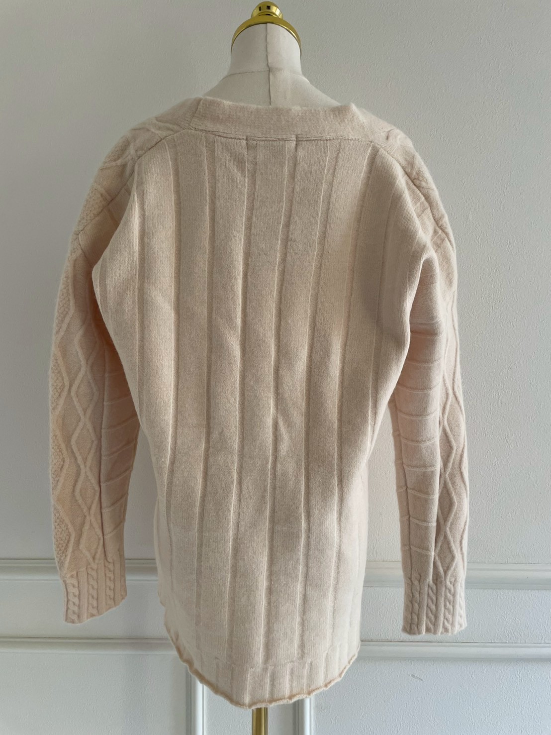 ケーブル編みオーバーニットカーディガン(SZ11-22)