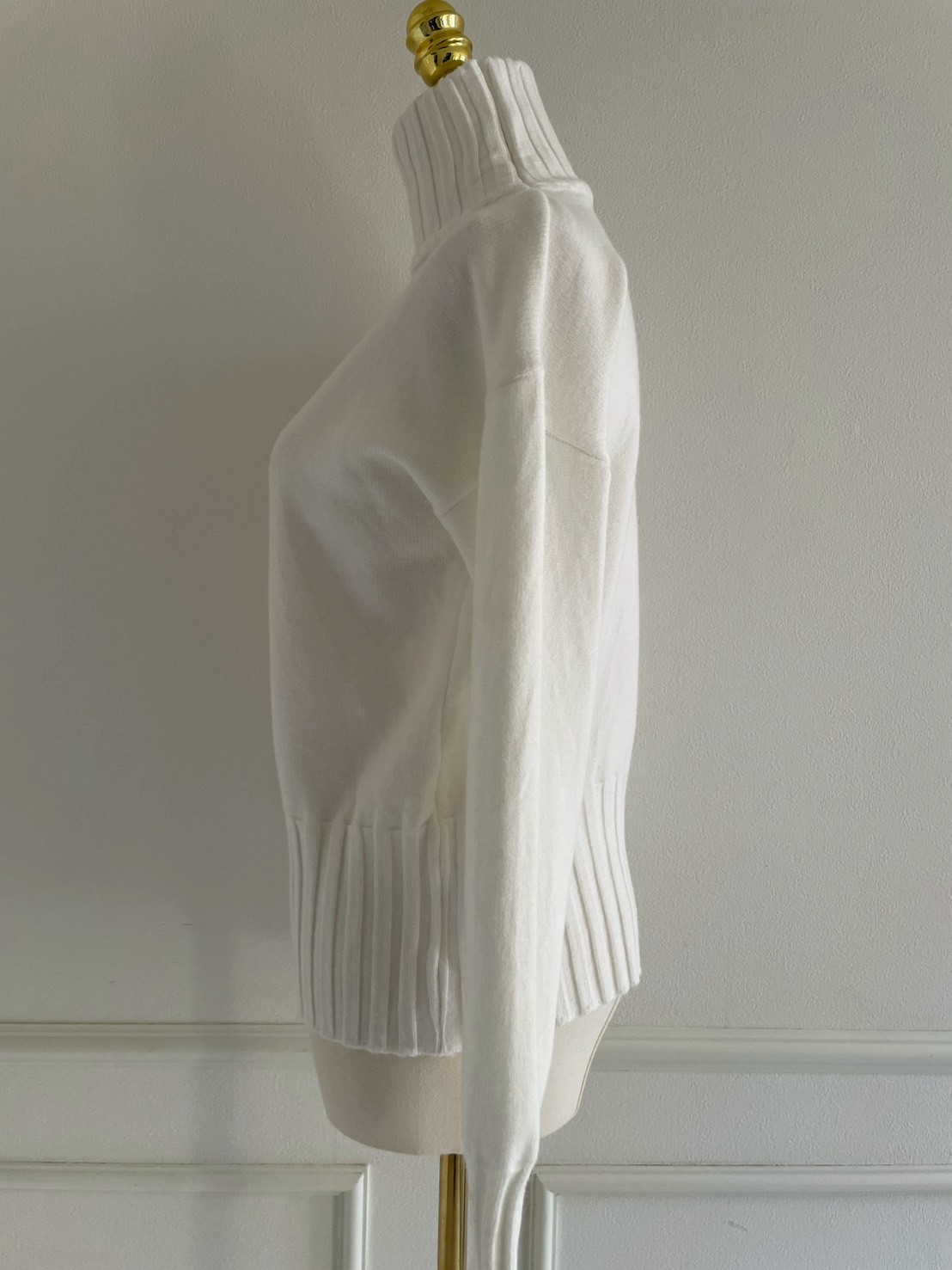 リブハイネック ニットトップス(SZ11-16)