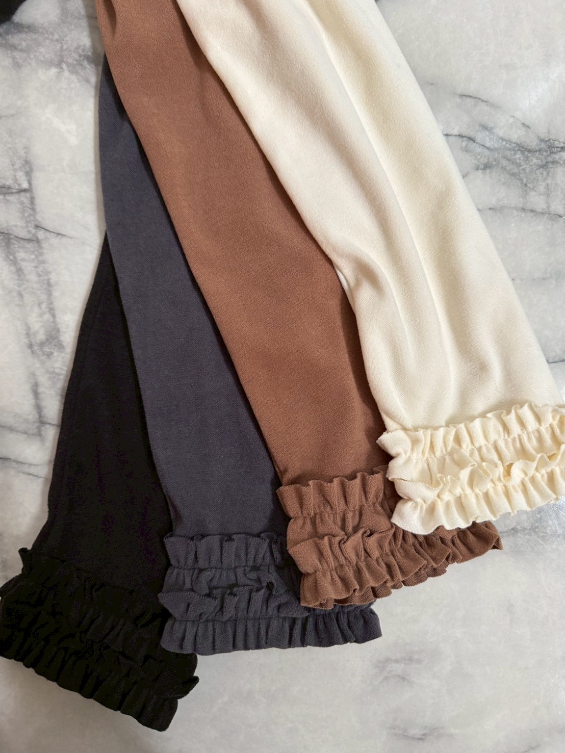 【マシュマロタッチ 袖ダブルフリルTOPS(ma)】