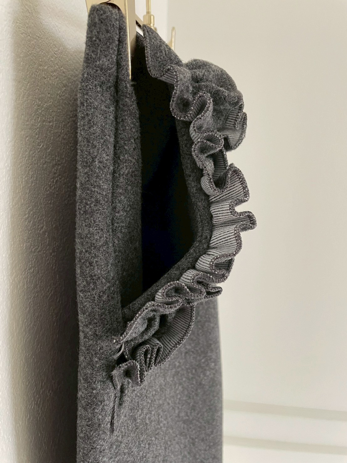 【FLOWERフリル 美脚セミカーブパンツ(ma26)】 ♥ノベルティ対象商品♥