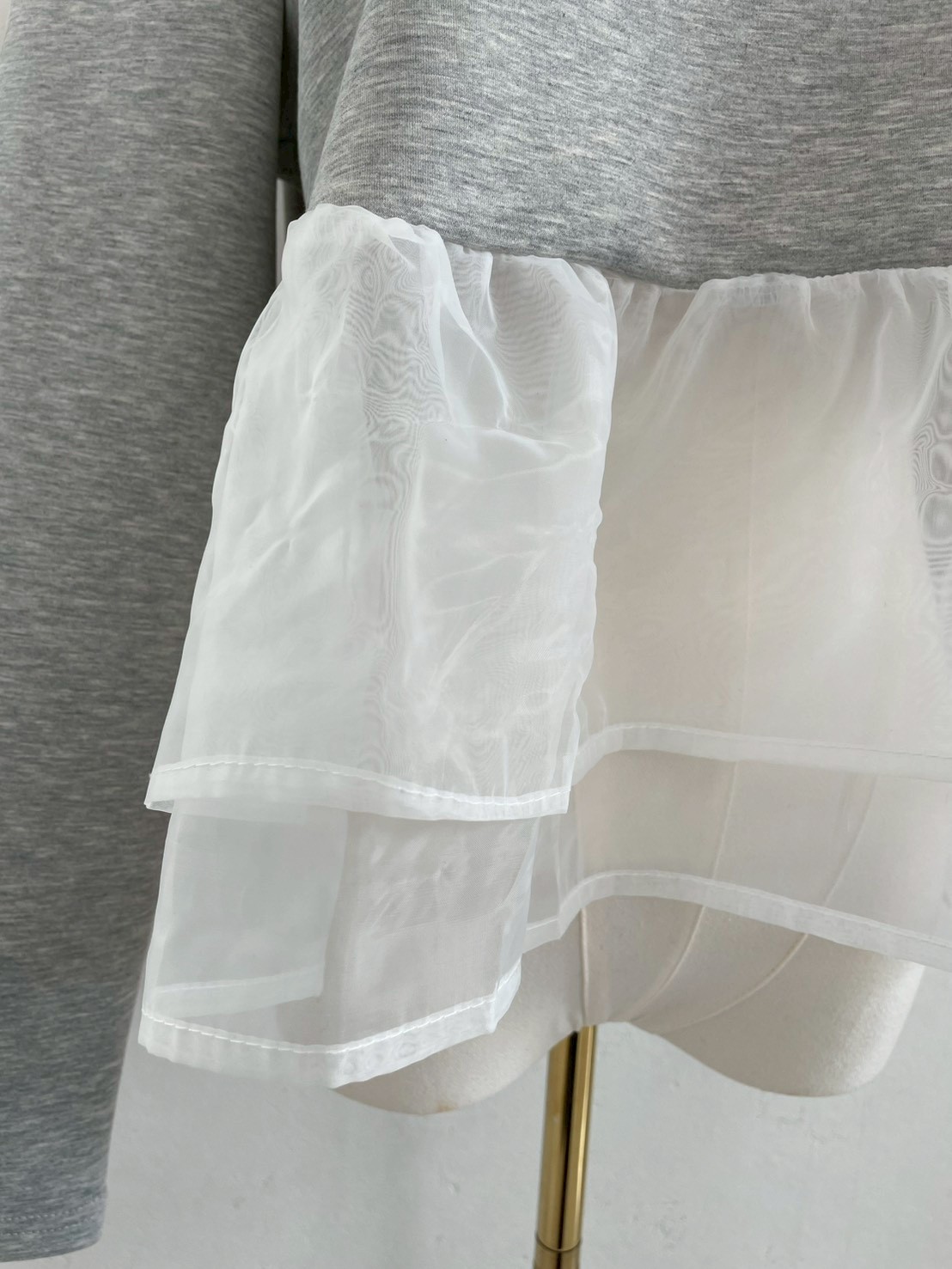 裾シアーニュアンストップス(sz27)