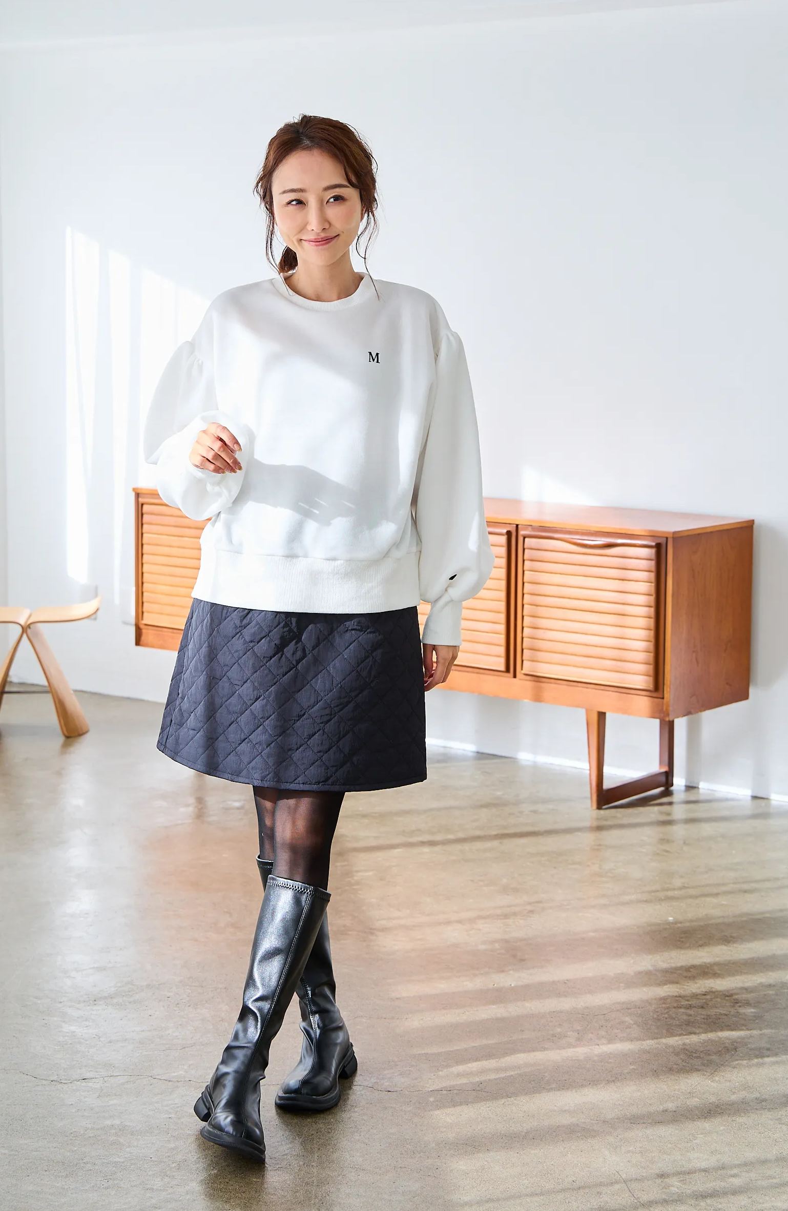 【裏起毛　刺繍入りぽわん袖プルオーバー(kbm580)】メール便OK