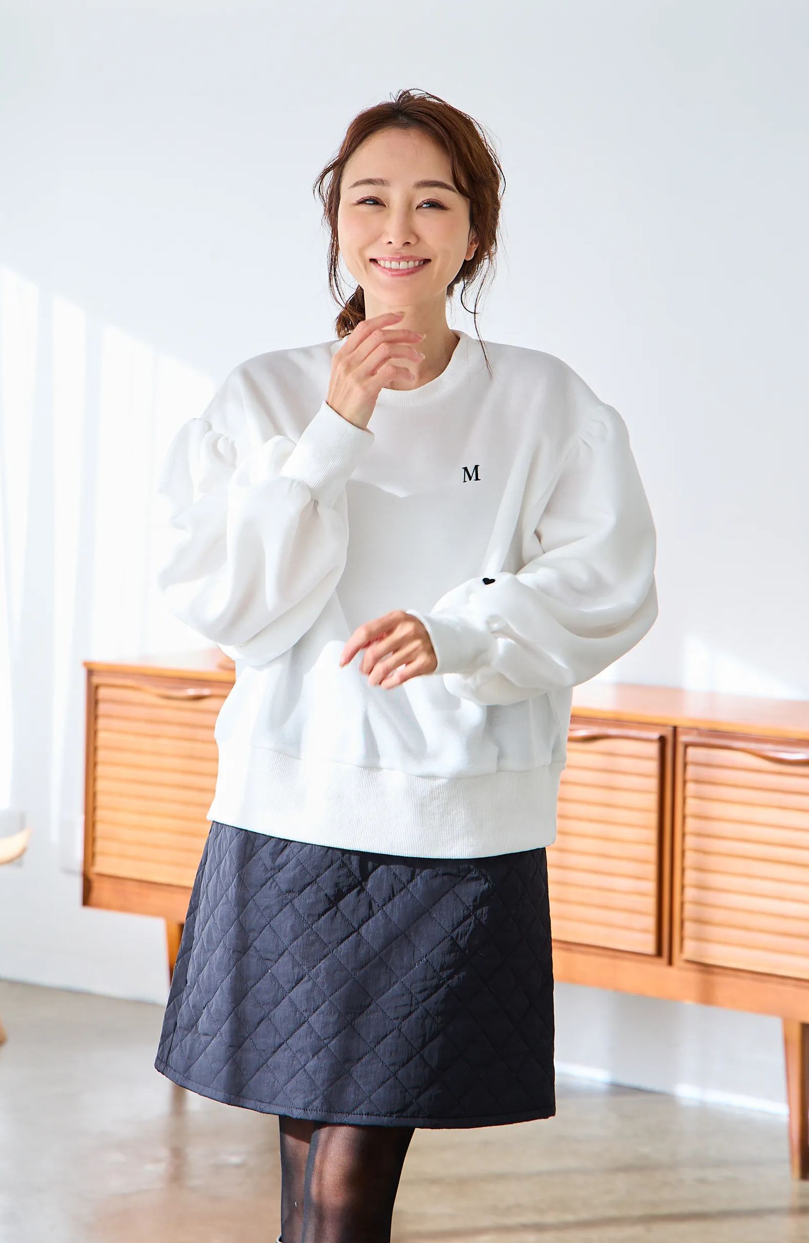 【裏起毛　刺繍入りぽわん袖プルオーバー(kbm580)】メール便OK