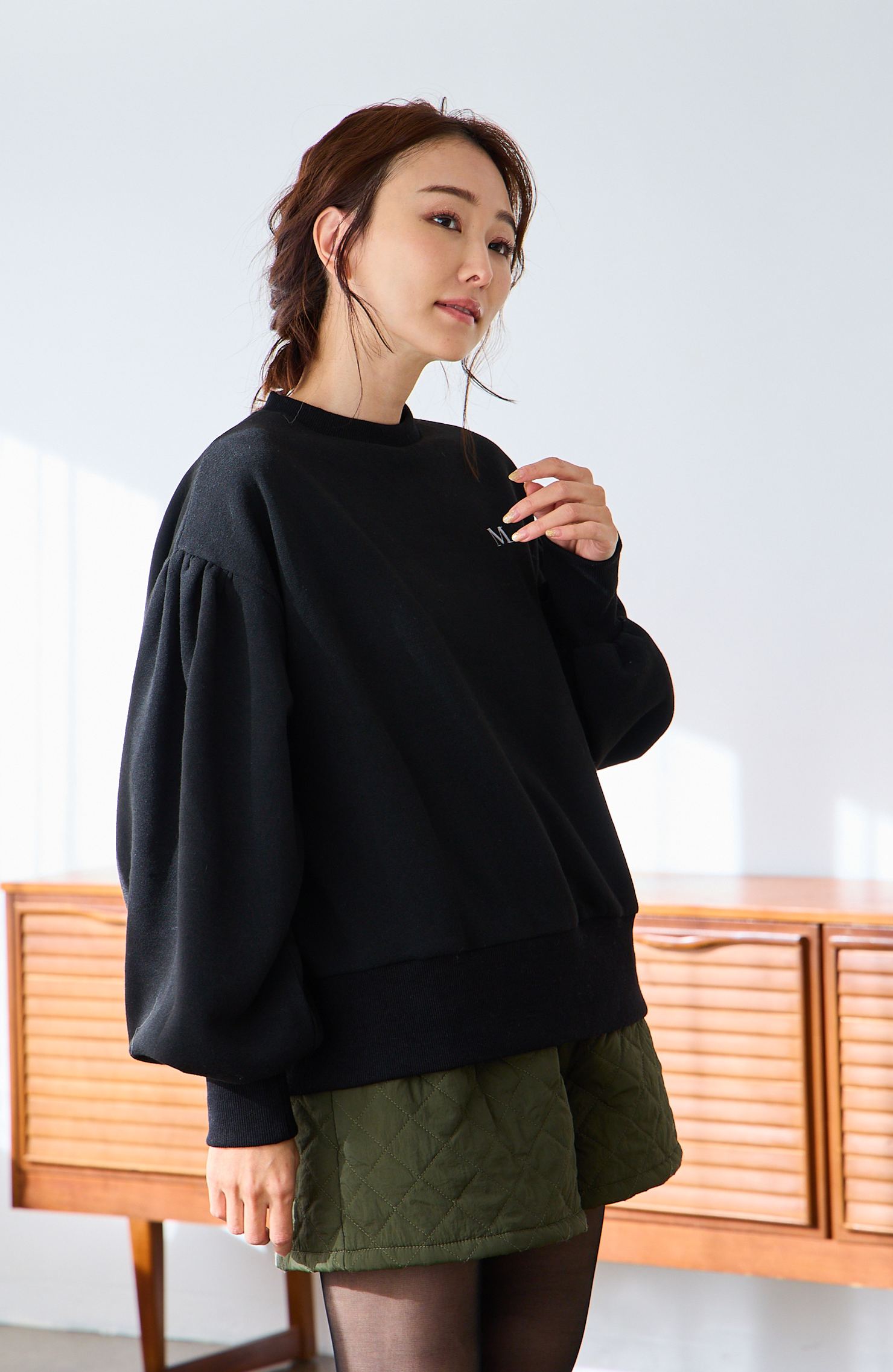 【裏起毛　刺繍入りぽわん袖プルオーバー(kbm580)】メール便OK