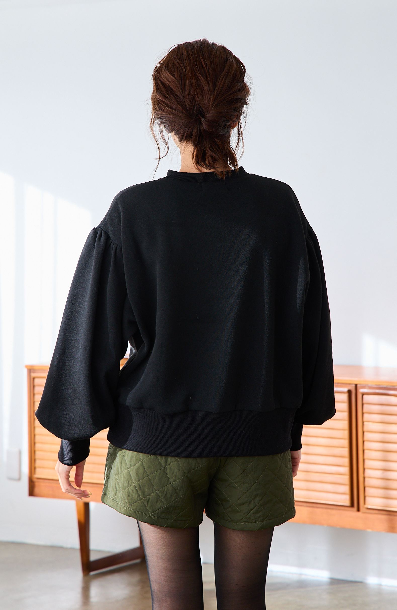 【裏起毛　刺繍入りぽわん袖プルオーバー(kbm580)】メール便OK