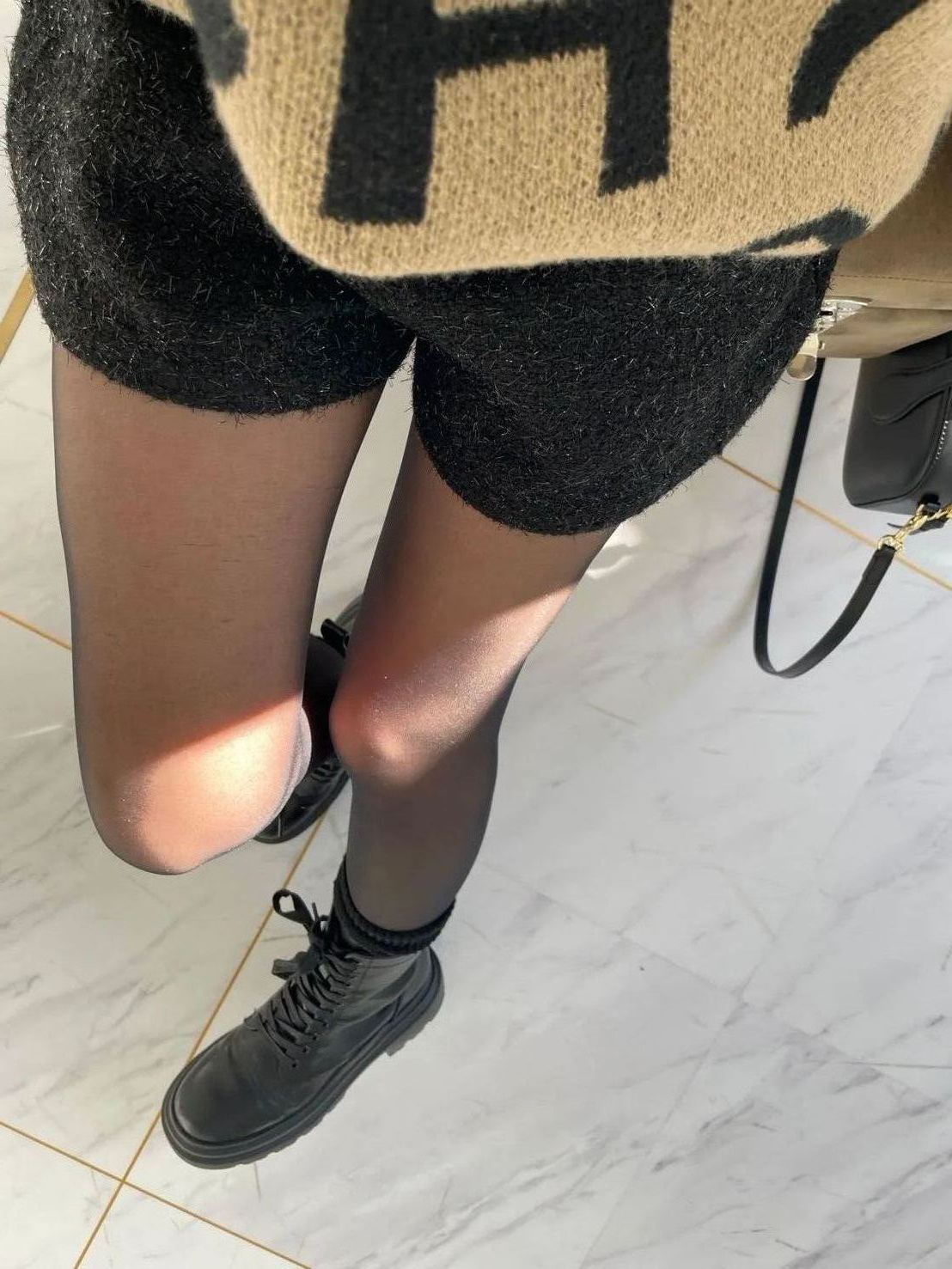 【ラメ美脚ショートパンツ(kk0005)】