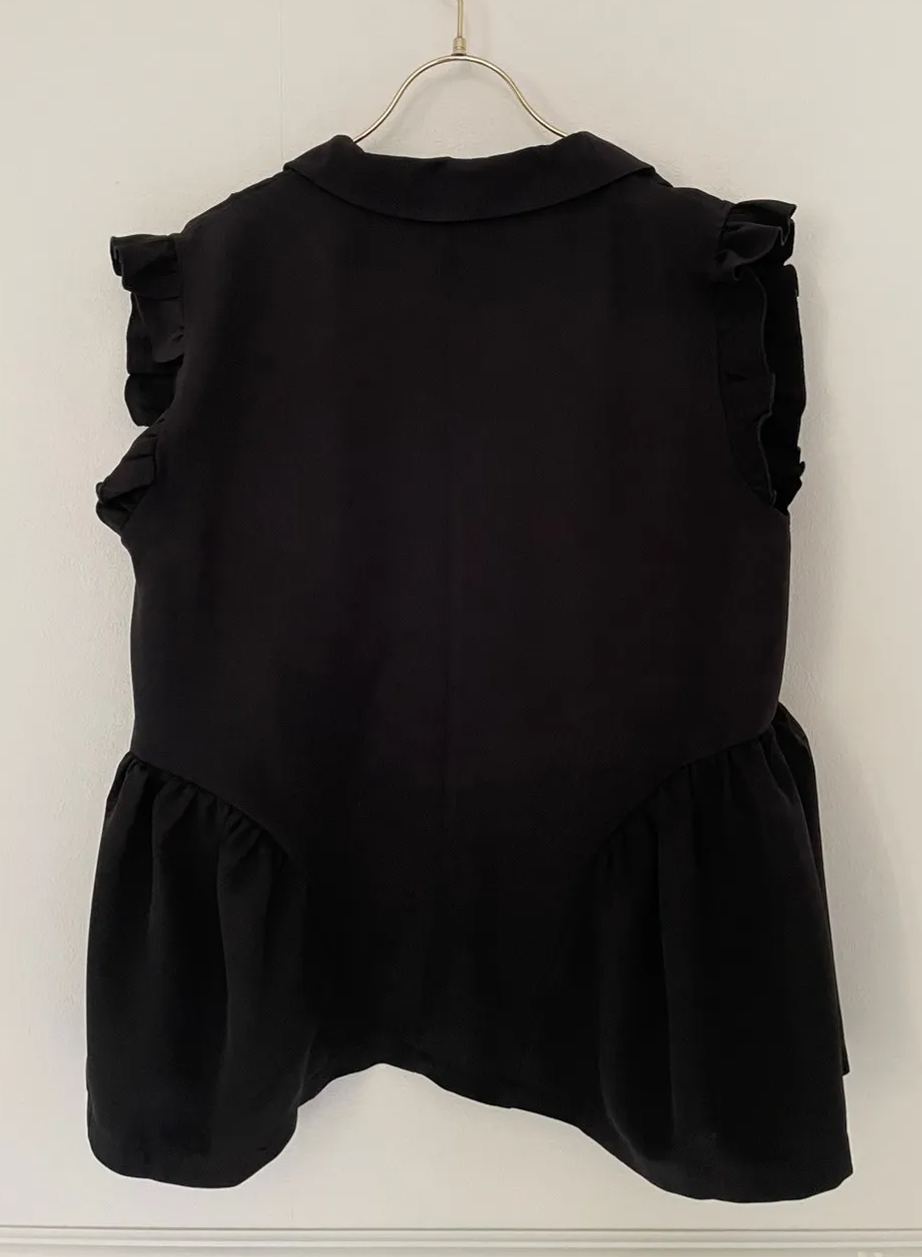 【ショルダーフリル パールボタン デザインベスト(sd0086)(89123)】