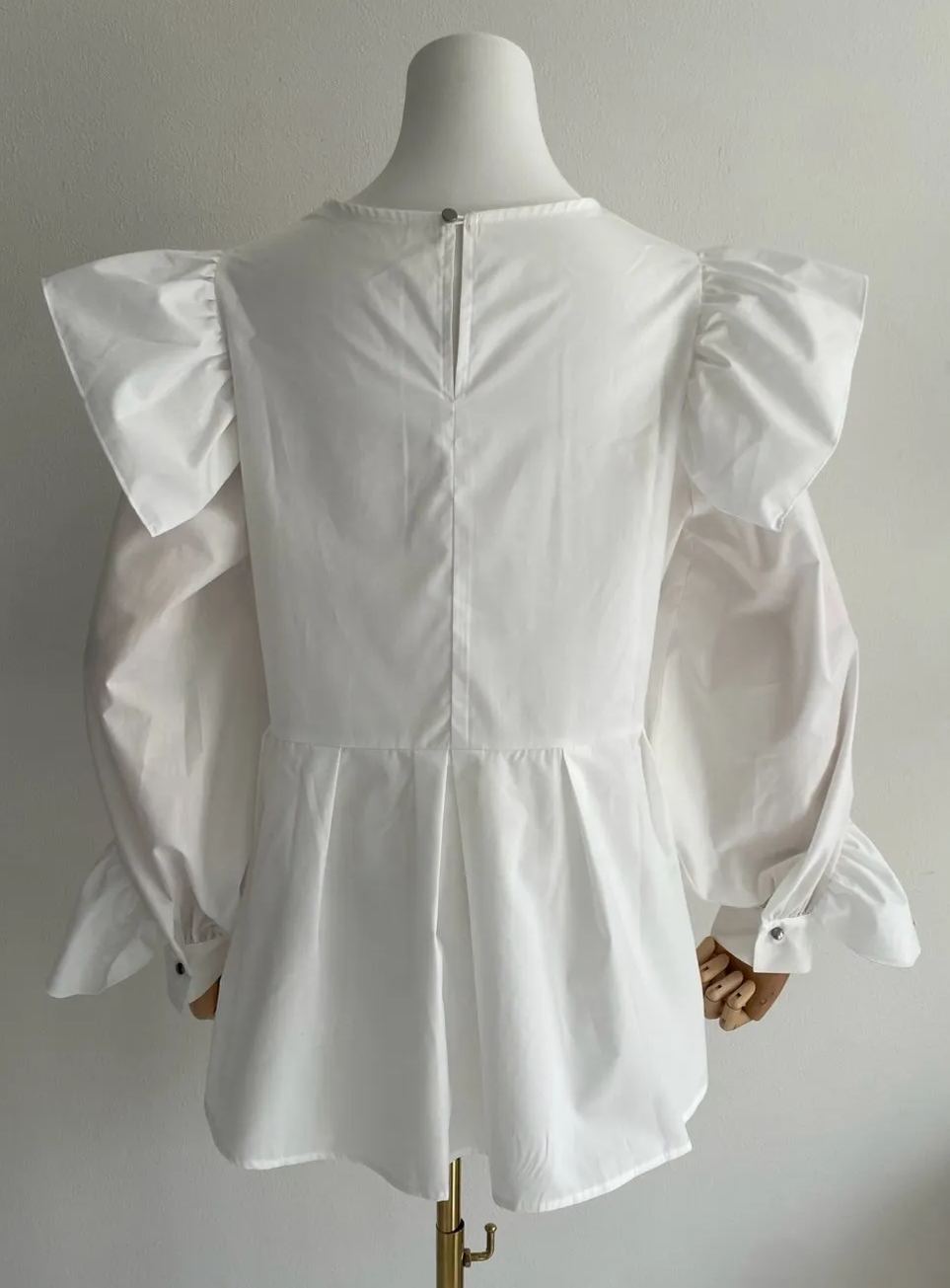 【フリルスリーブ フレアブラウス（sd-J17-0143）】