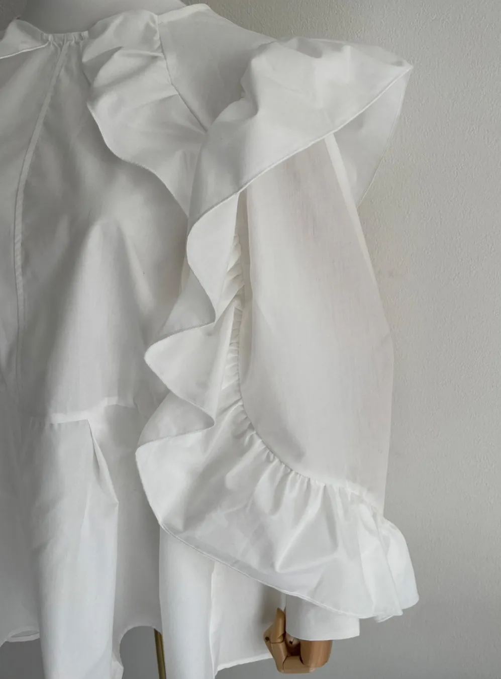 【フリルスリーブ フレアブラウス（sd-J17-0143）】