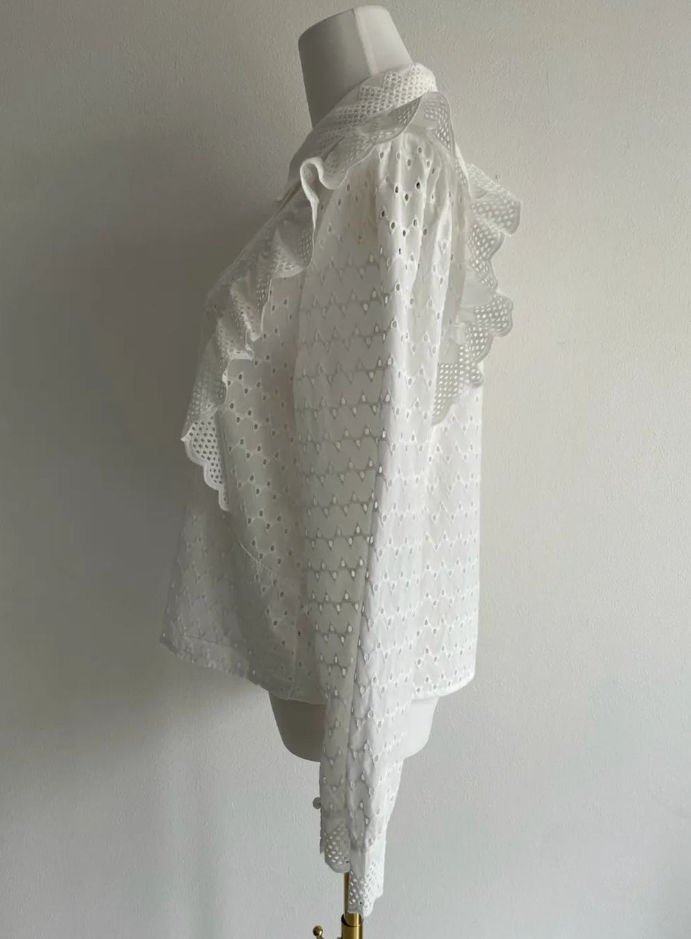 【コットンフリルブラウス（kk2503-a3）】