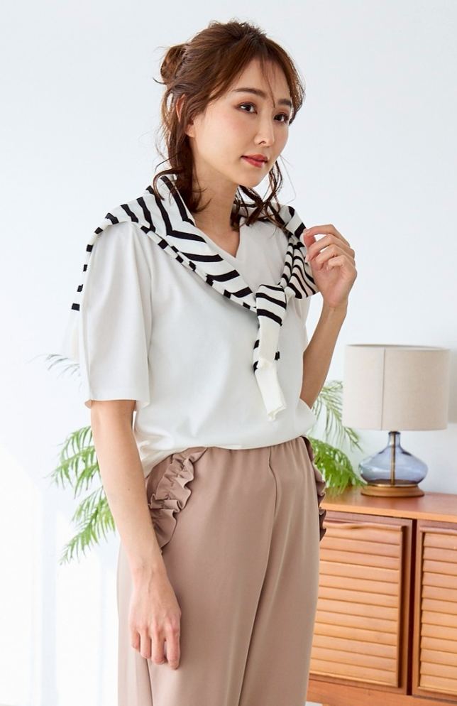 【Vネック美ラインTシャツ(myu39)】メール便OK