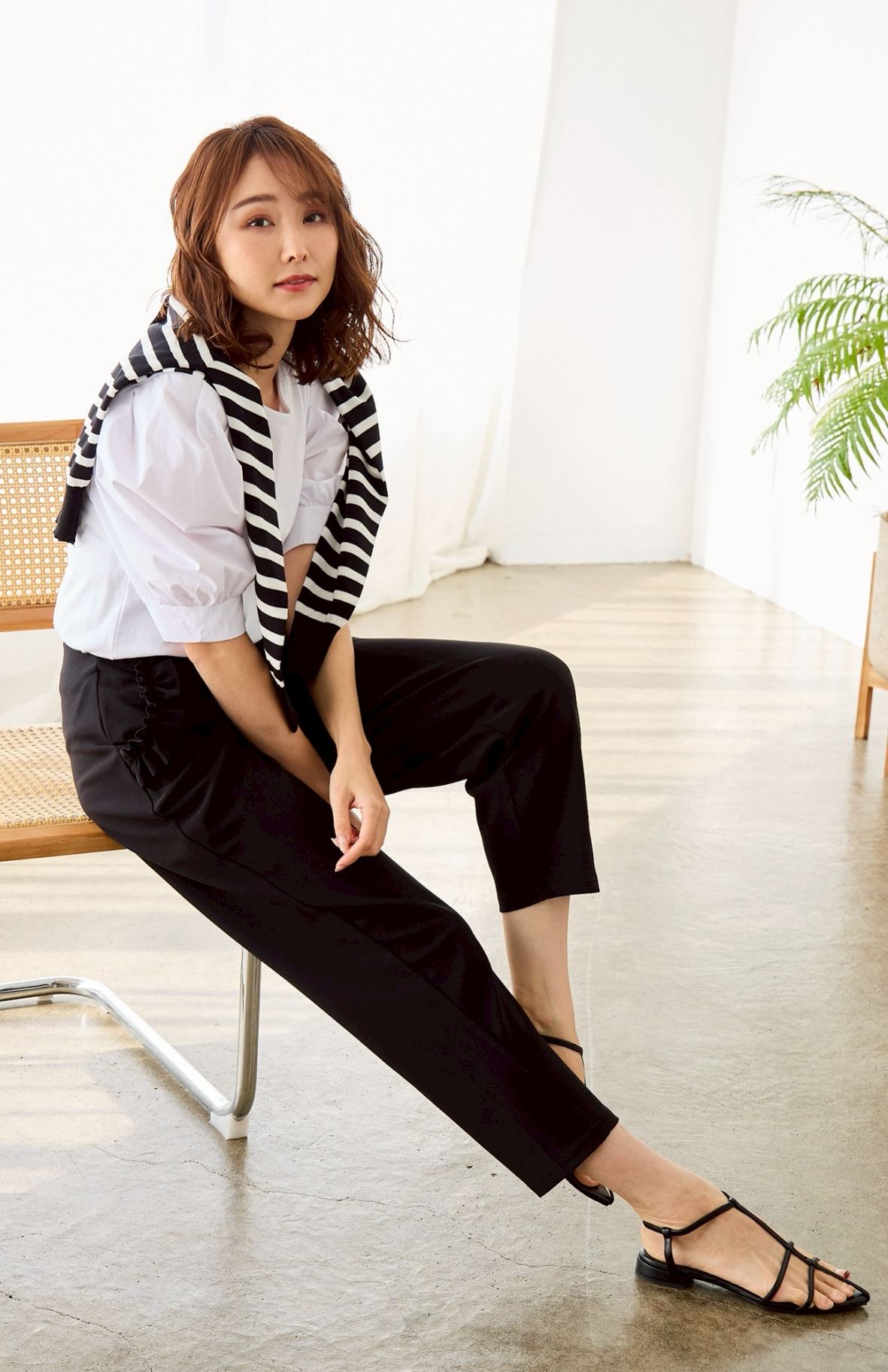 【お袖パフスリーブトップス(myu40)】メール便OK