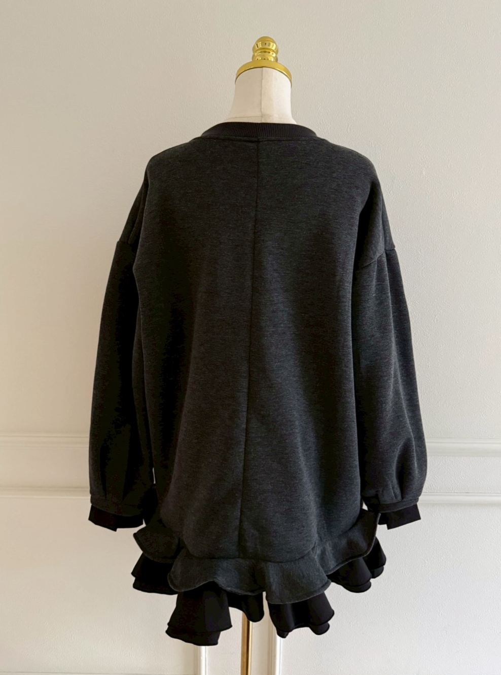 裾フリル裏起毛オーバーTOPS(aj024)