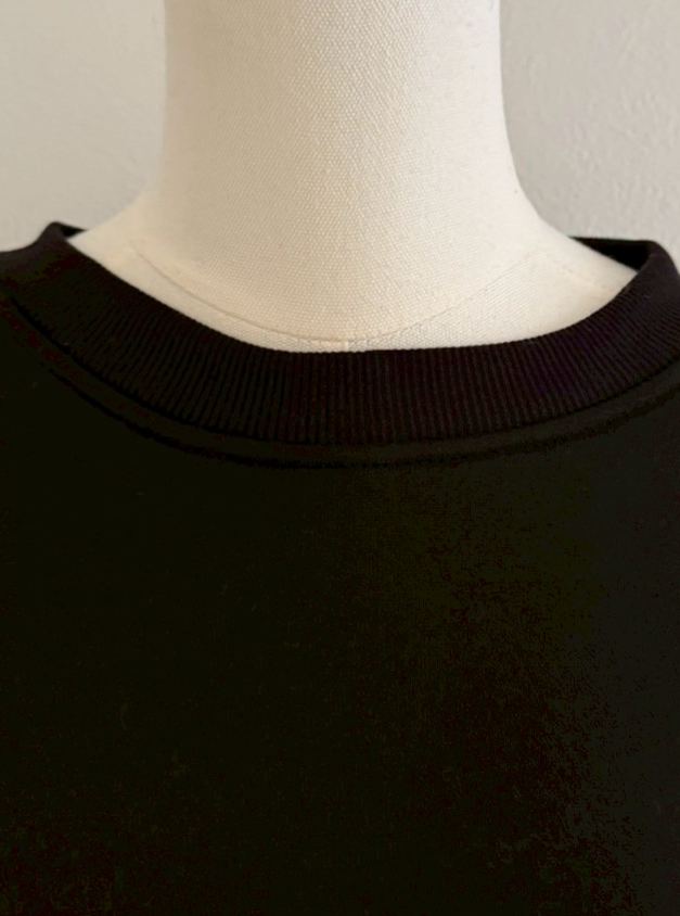 裾フリル裏起毛オーバーTOPS(aj024)