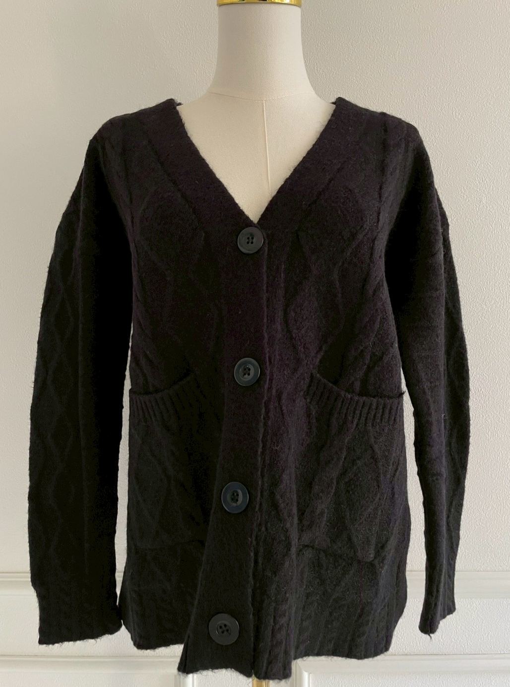 ケーブル編みオーバーニットカーディガン(SZ11-22)