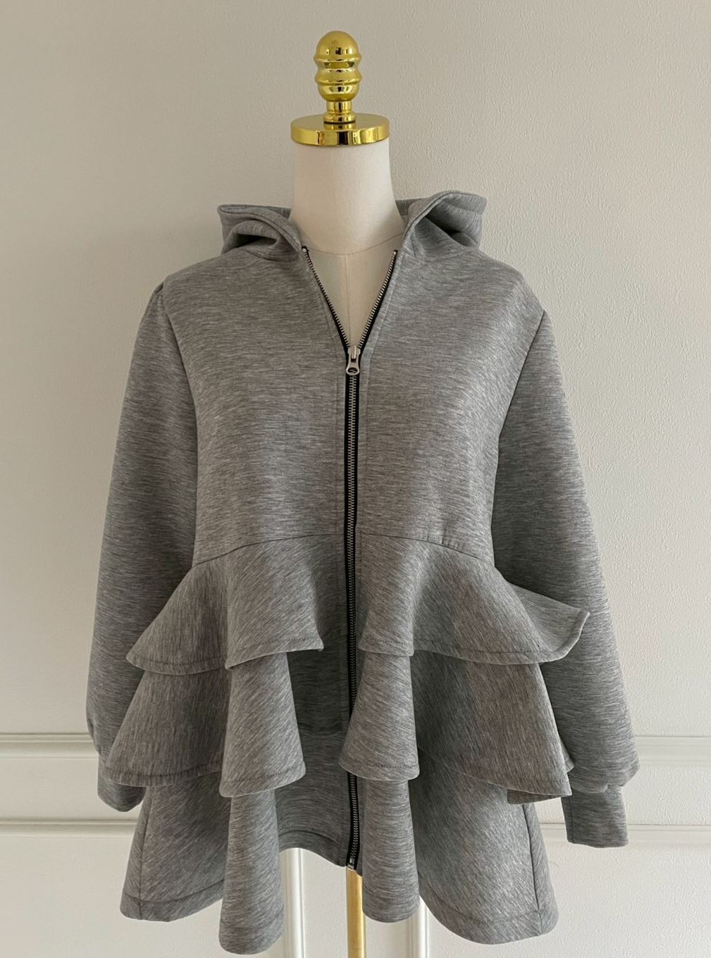 3段フリルフーディーパーカー(ma21)TH ♥ノベルティ対象商品♥