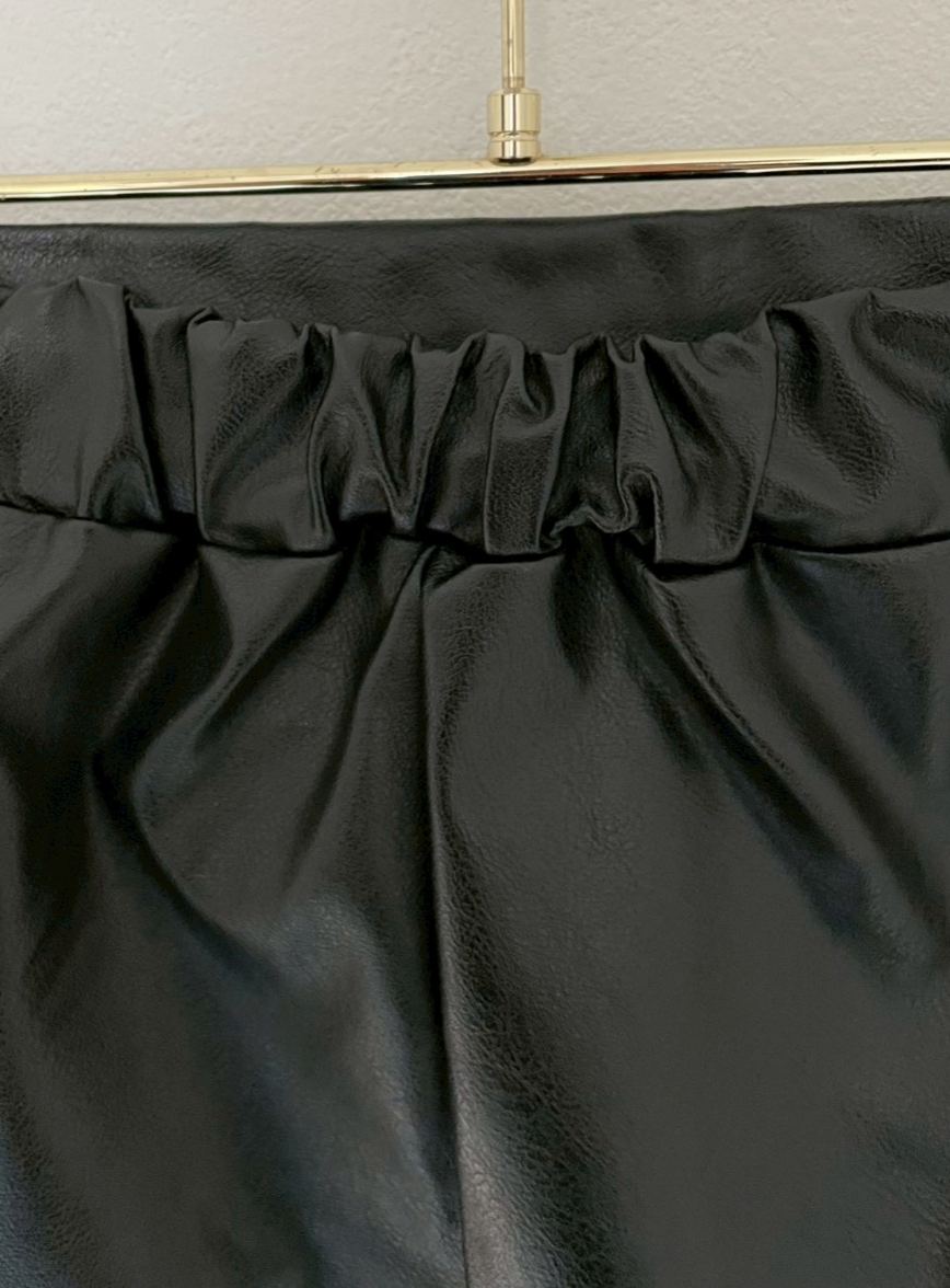 美ラインECOレザースカート(sd413-142)