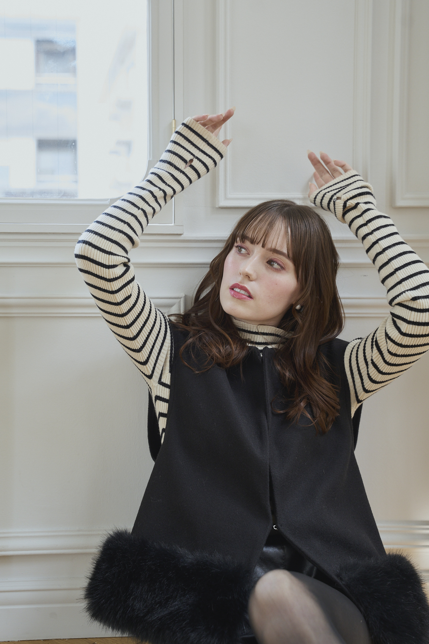 m_i_mm_a×Myuコラボ SUSOファー切替ジレ(aj013)