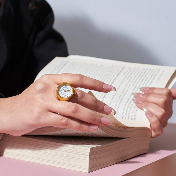 Unisex Ring Watch Analogue Quartz on Finger Watch Ring @ Just Rs.599/-
