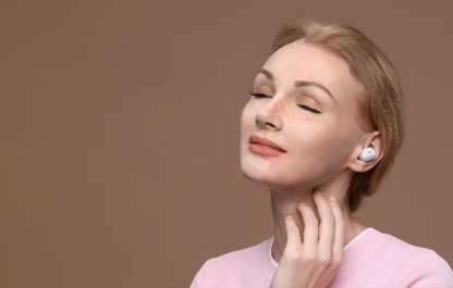 Wireless Bluetooth Single Headphone With Mobile Stand & Sports Watch @ Just Rs.499/-