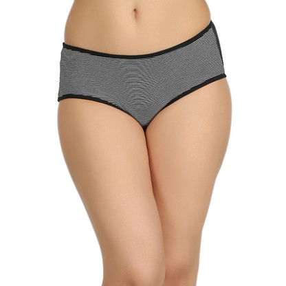  8 Pcs Set-Hipster 3 Panties, 4 Full Coverage Bras @ Just Rs.599/-  