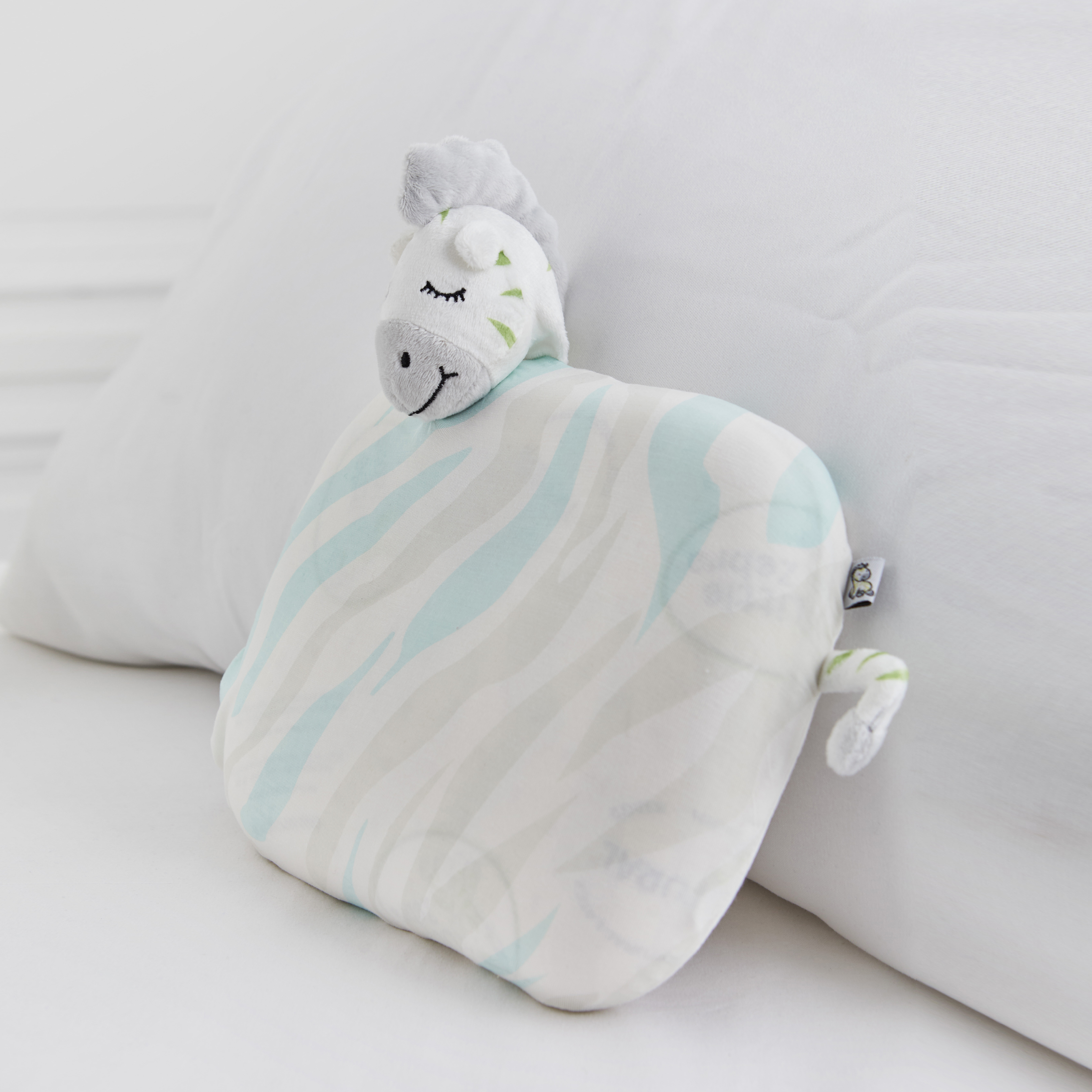 Little Zebra NEW 100% Natural Latex Newborn Central Hollow Pillow (0-18 months)