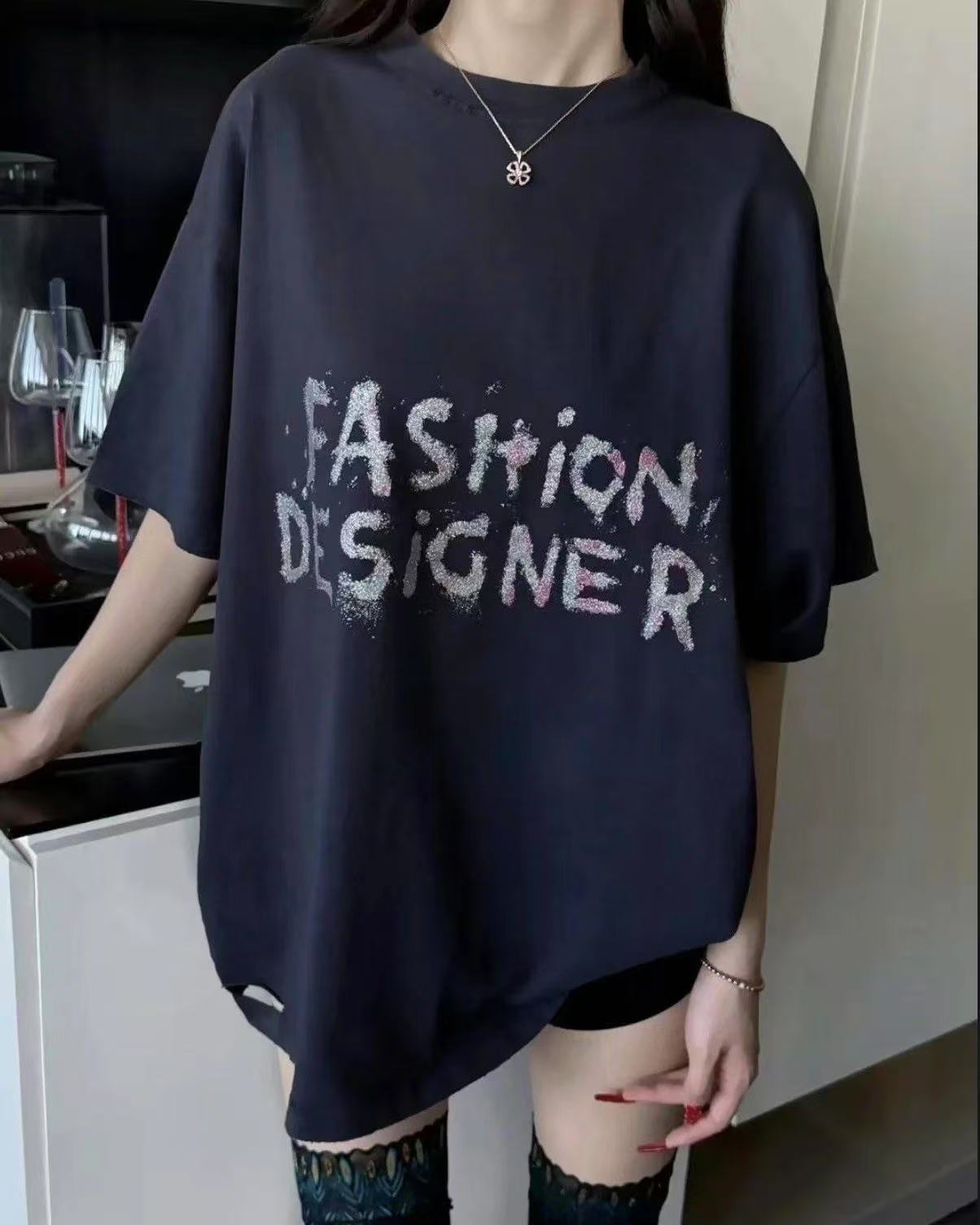 巴黎世家 fashion 閃粉短袖