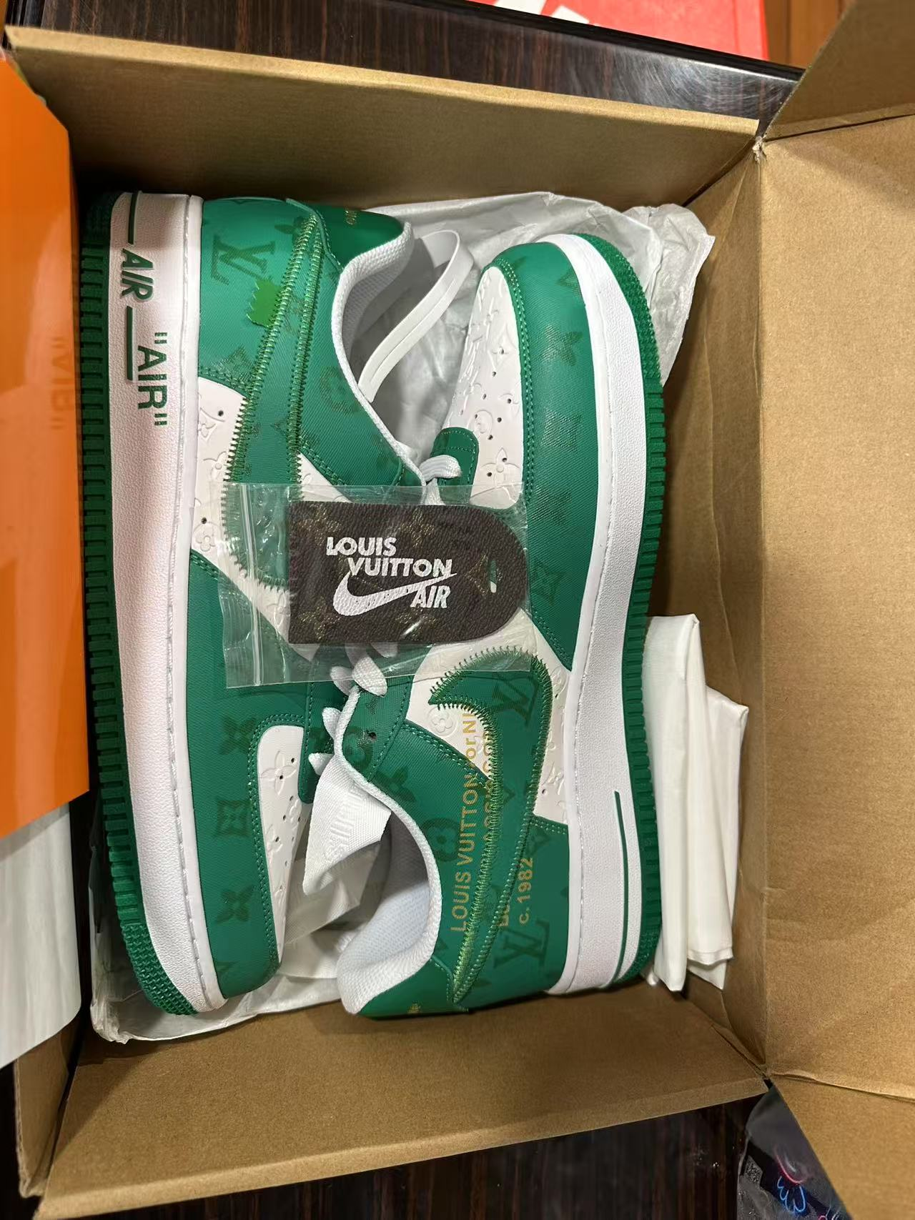 30cm台倉鞋子現貨（售出之後不退不換）